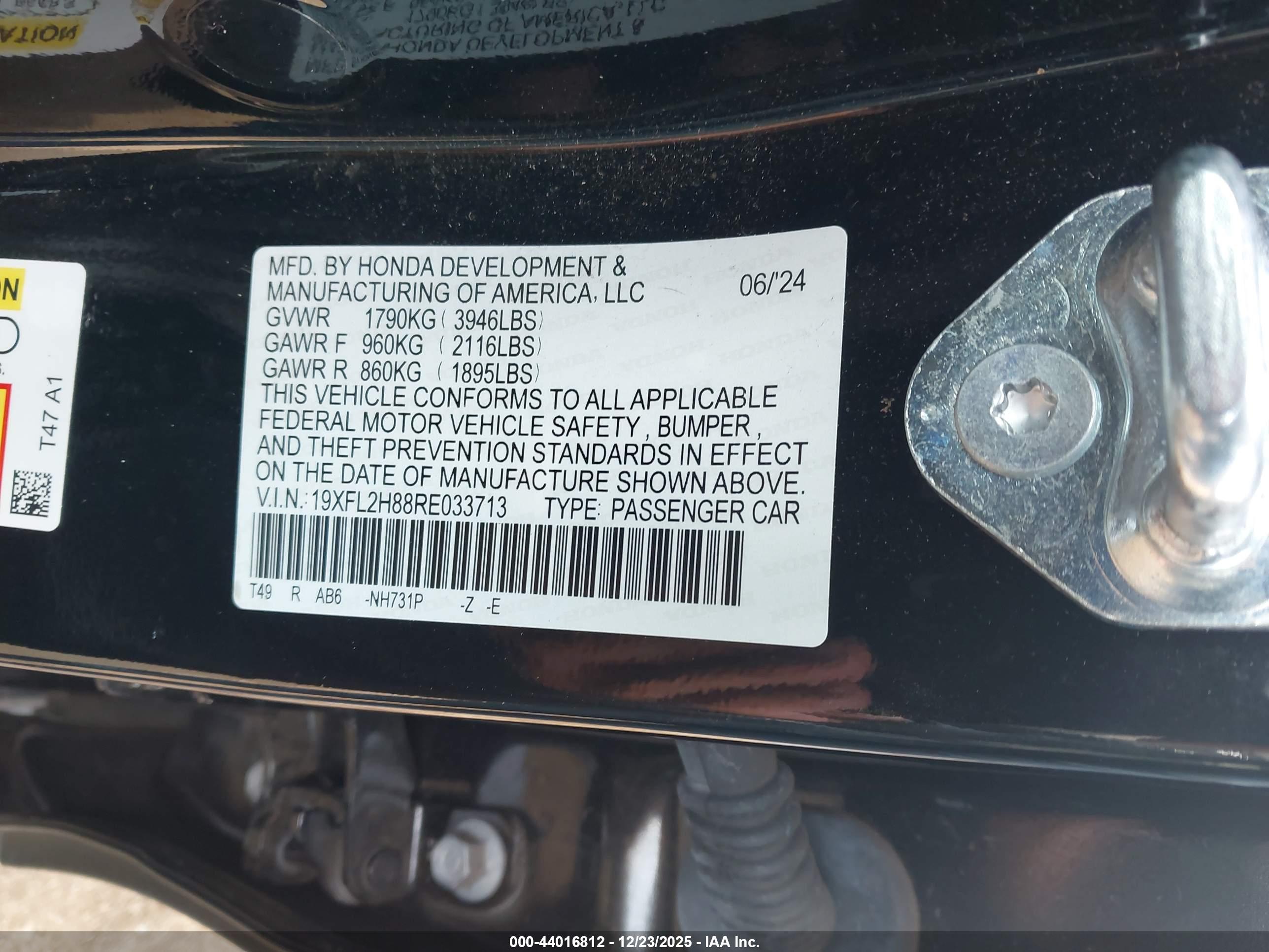 HONDA CIVIC image 9
