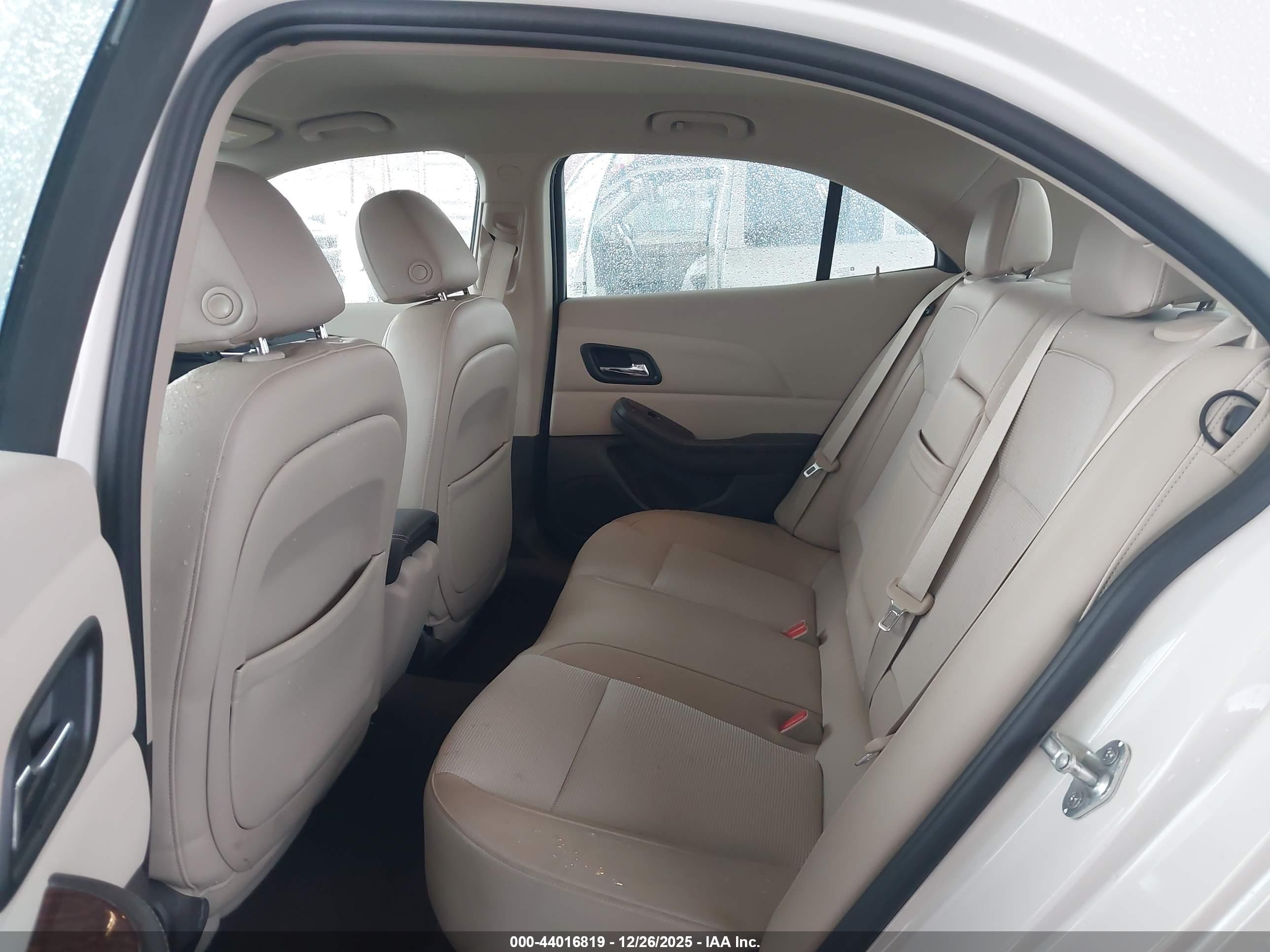 CHEVROLET MALIBU image 8