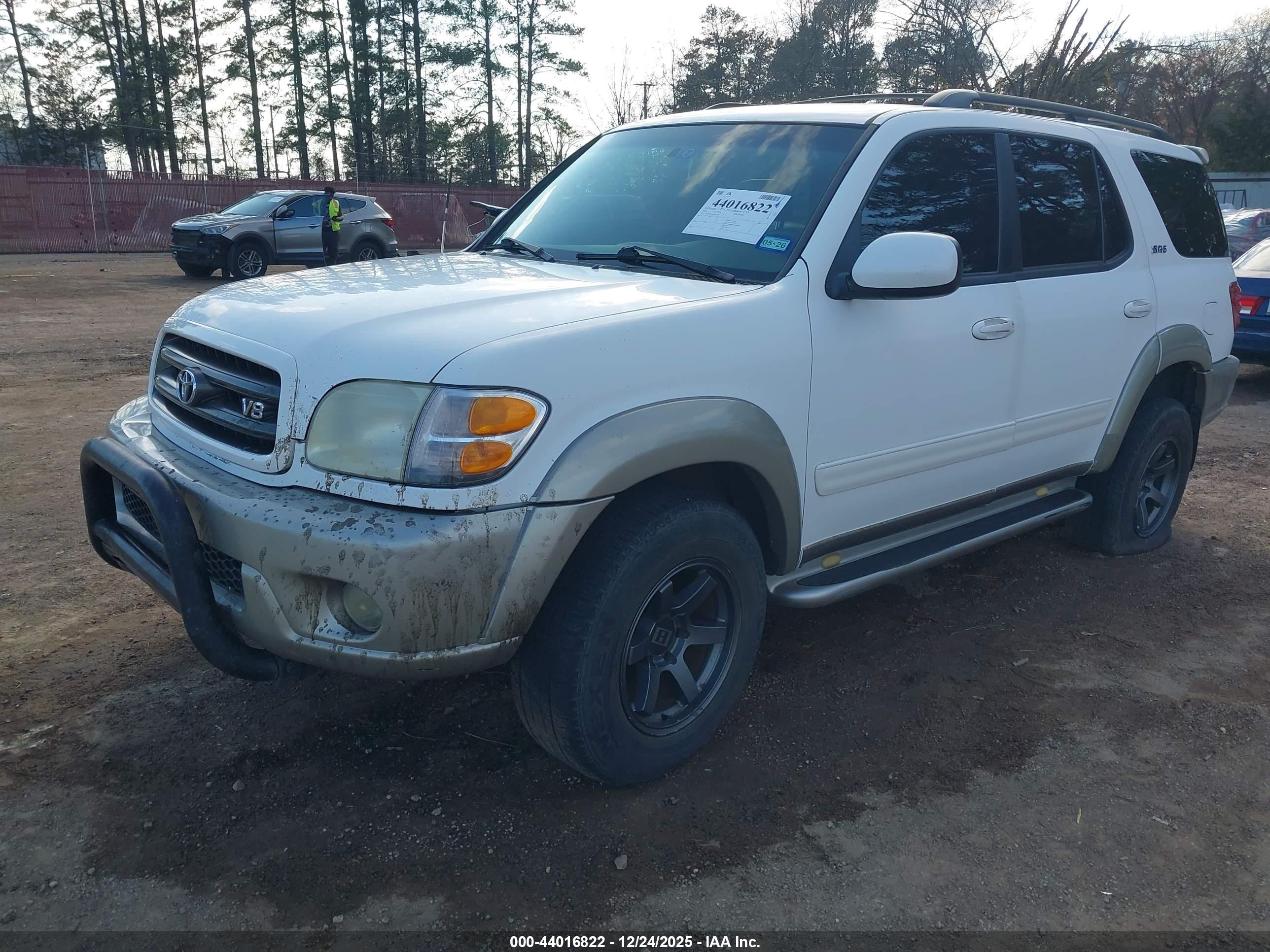 TOYOTA SEQUOIA image 2