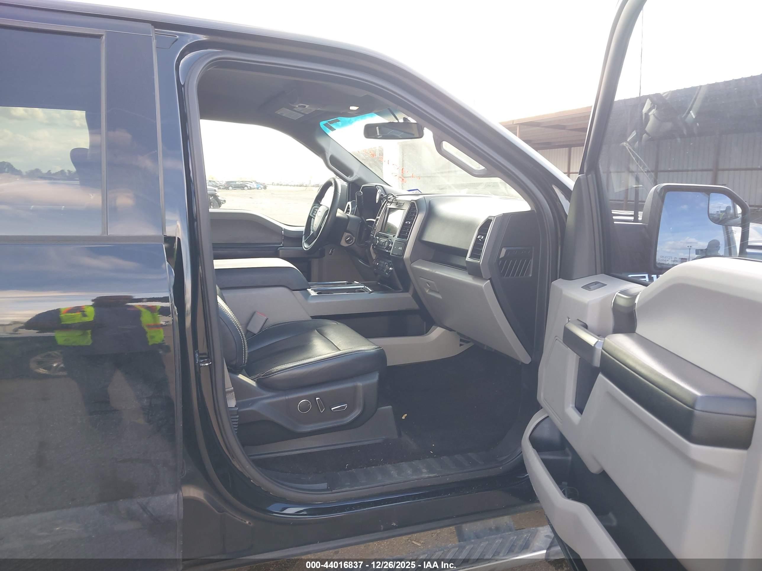 FORD F-150 image 5