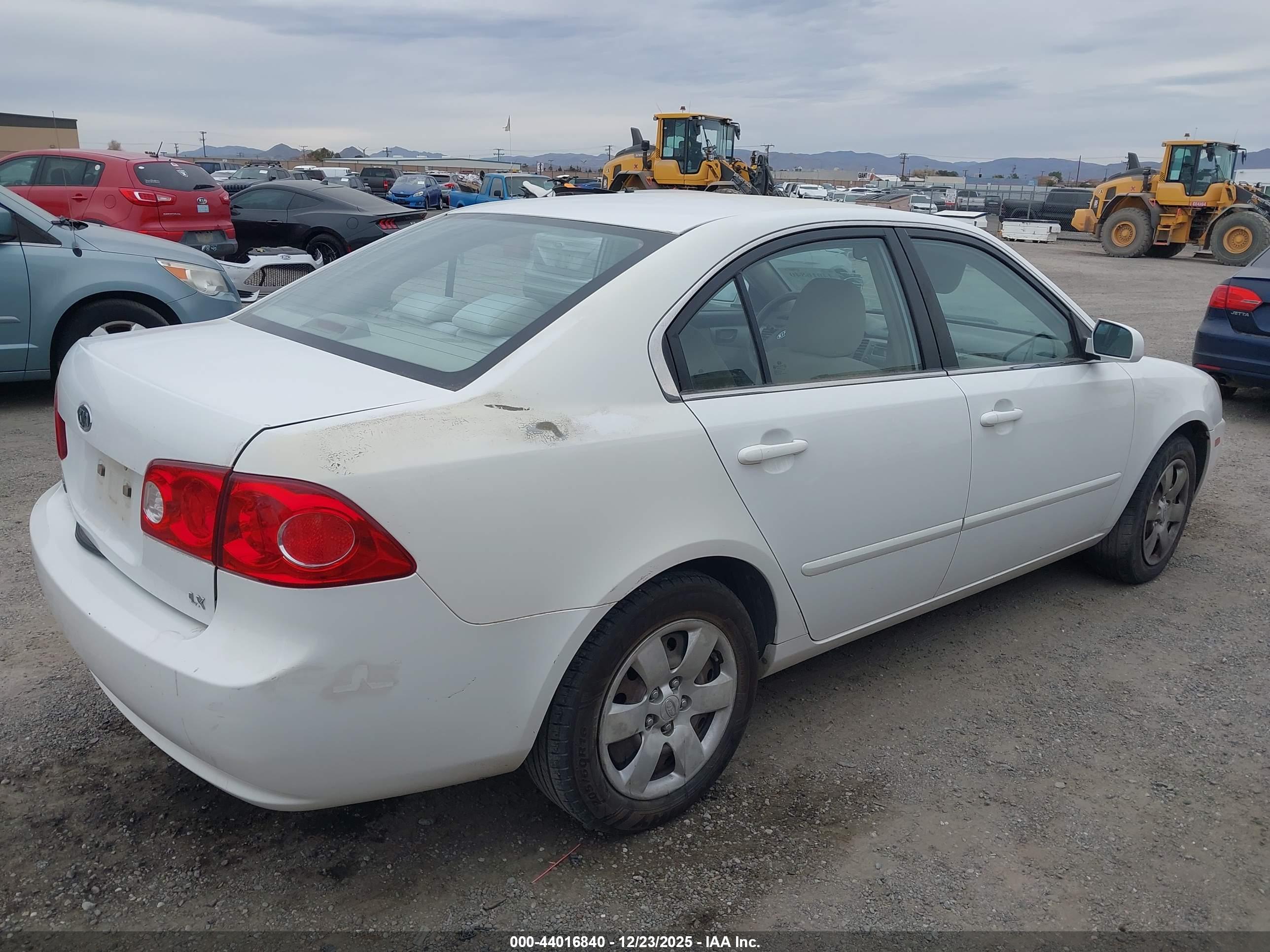 KIA OPTIMA image 4