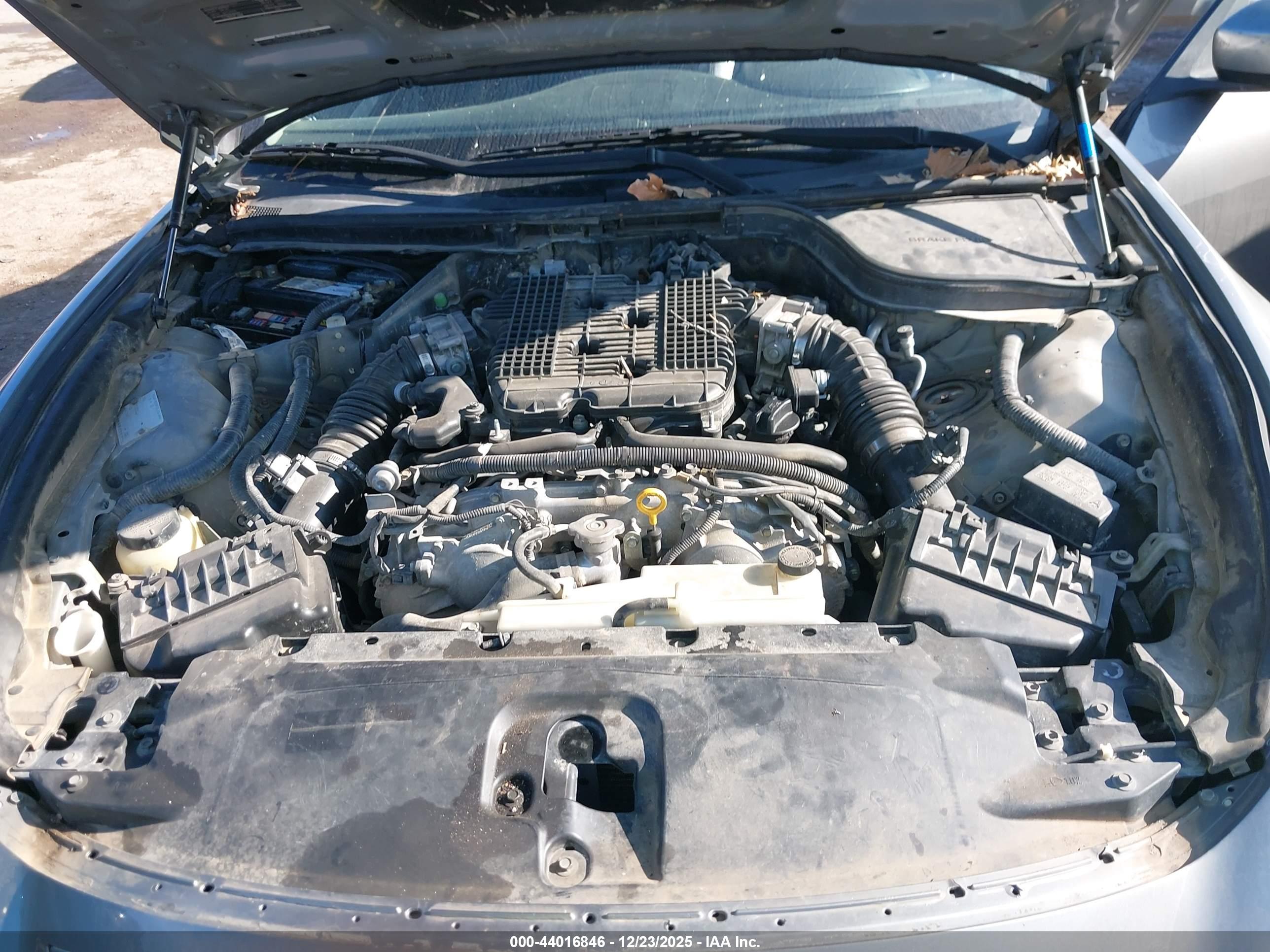 INFINITI G37 image 10