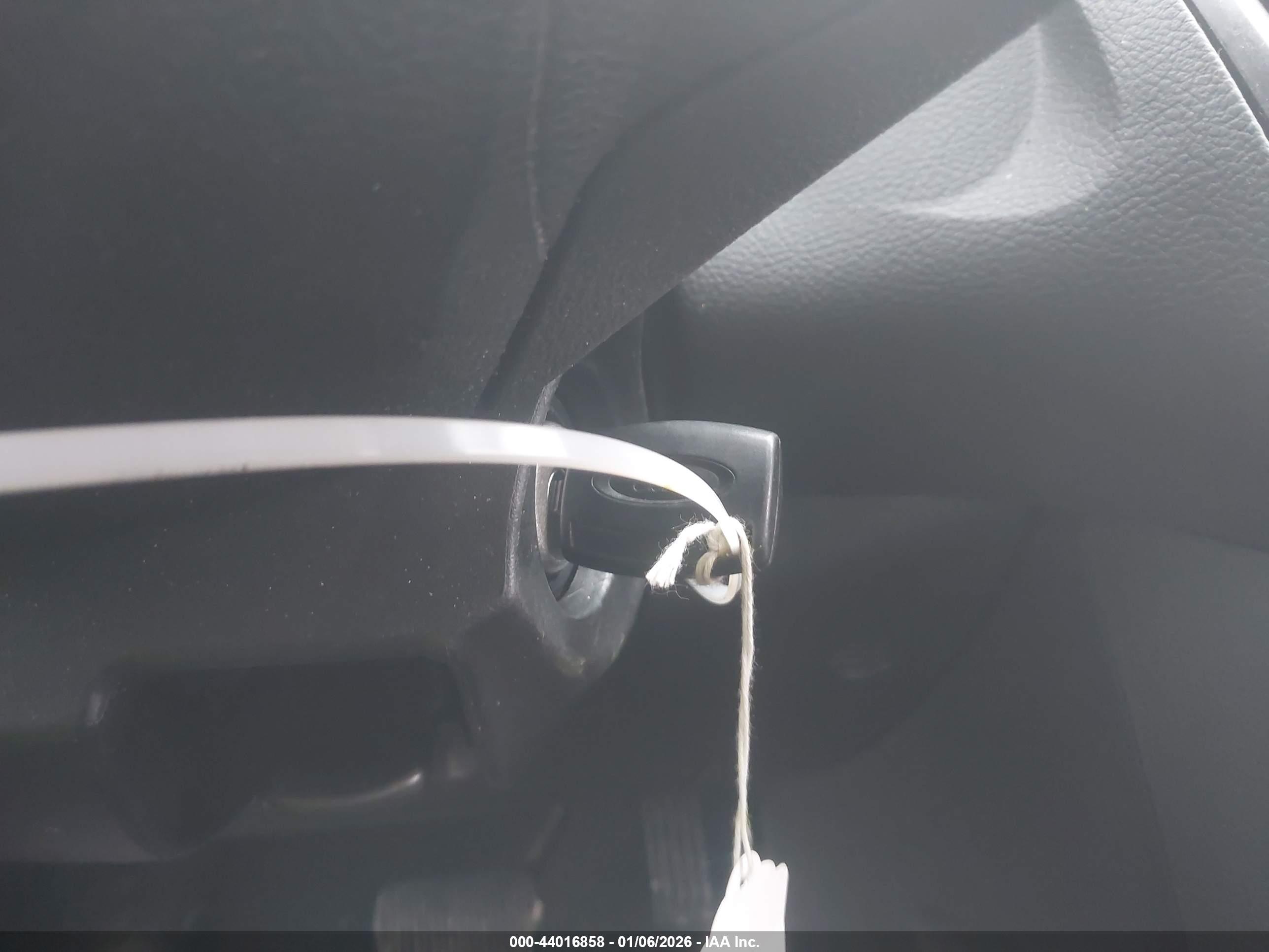 FORD FOCUS image 11