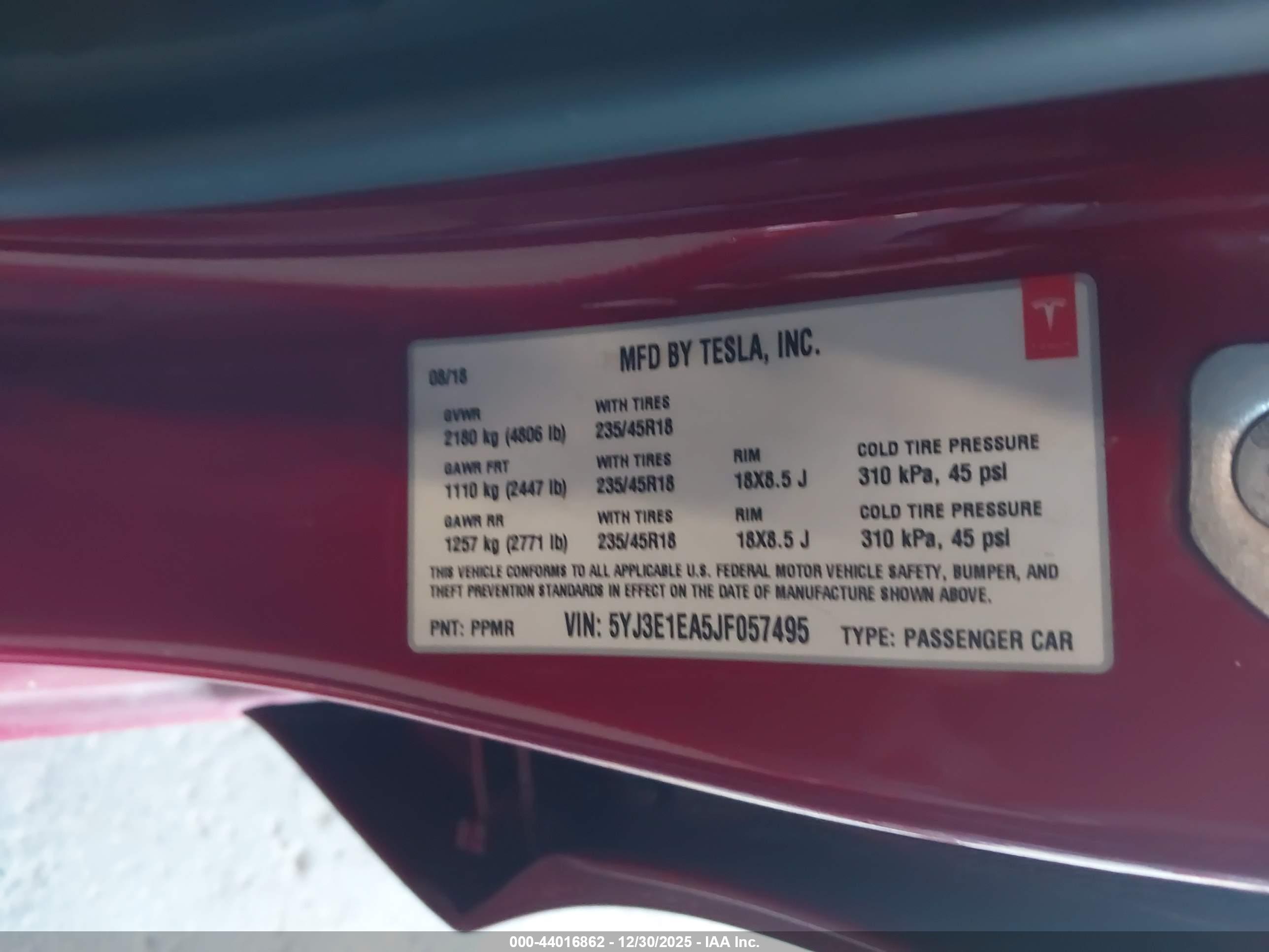 TESLA MODEL image 9