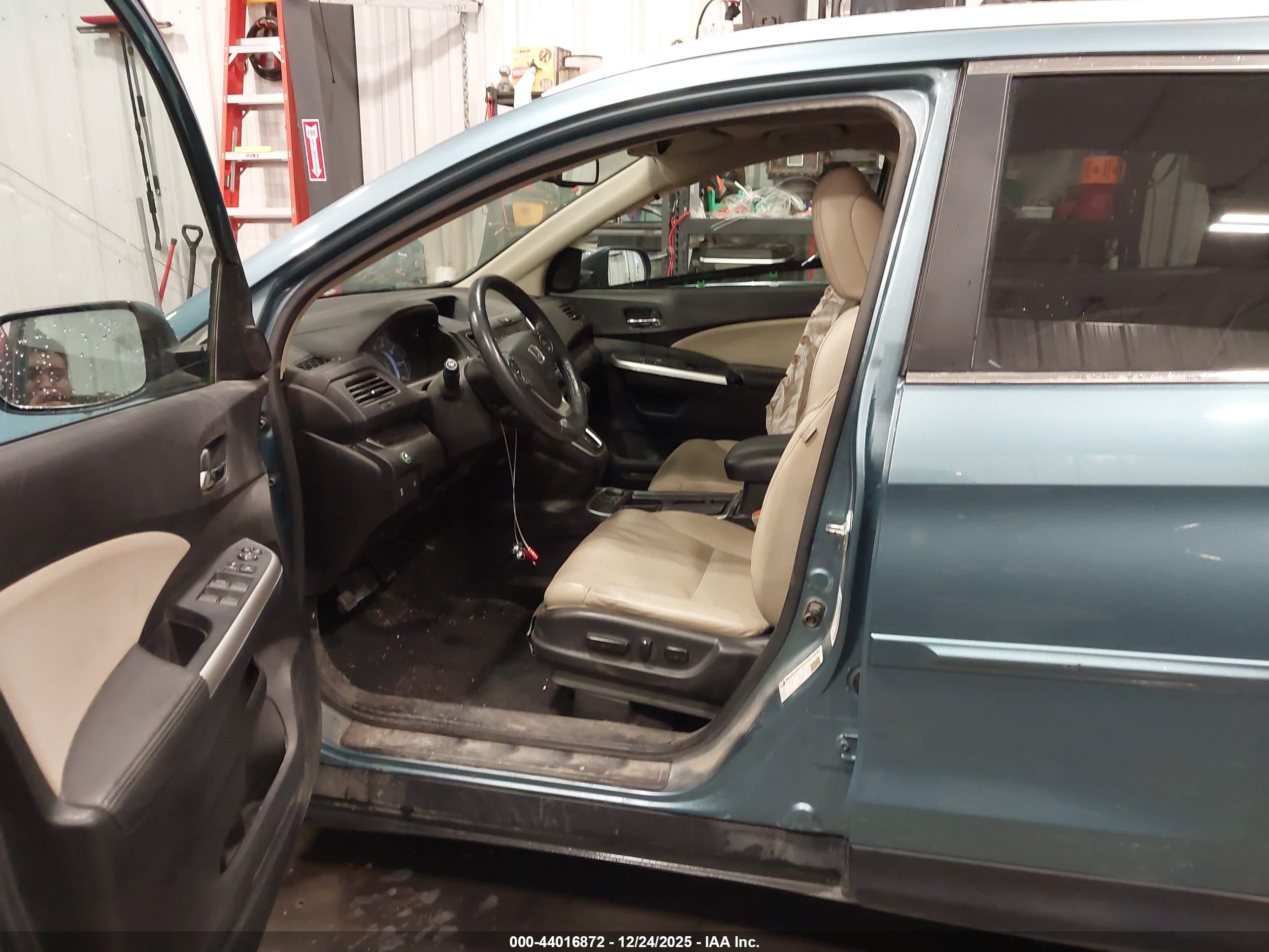 HONDA CR-V image 5