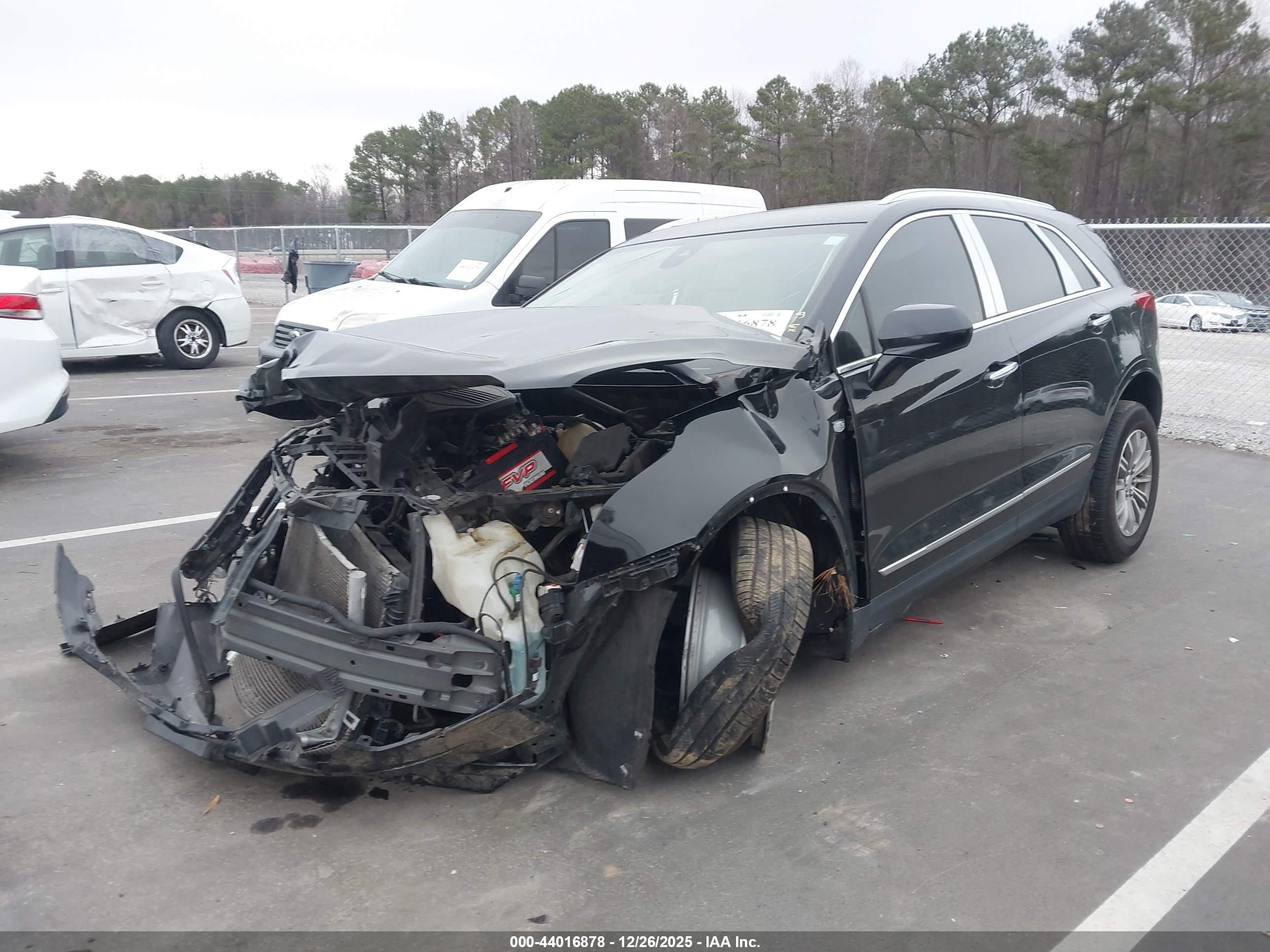 CADILLAC XT5 image 2