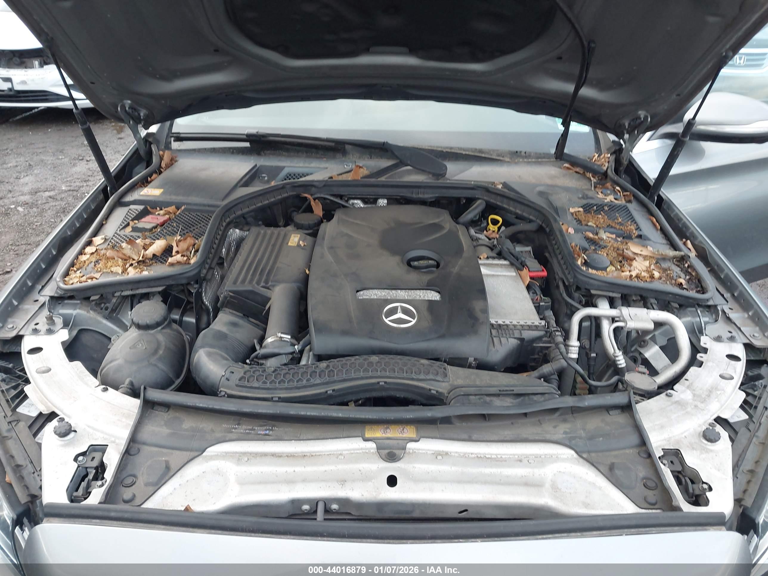 MERCEDES-BENZ C image 10