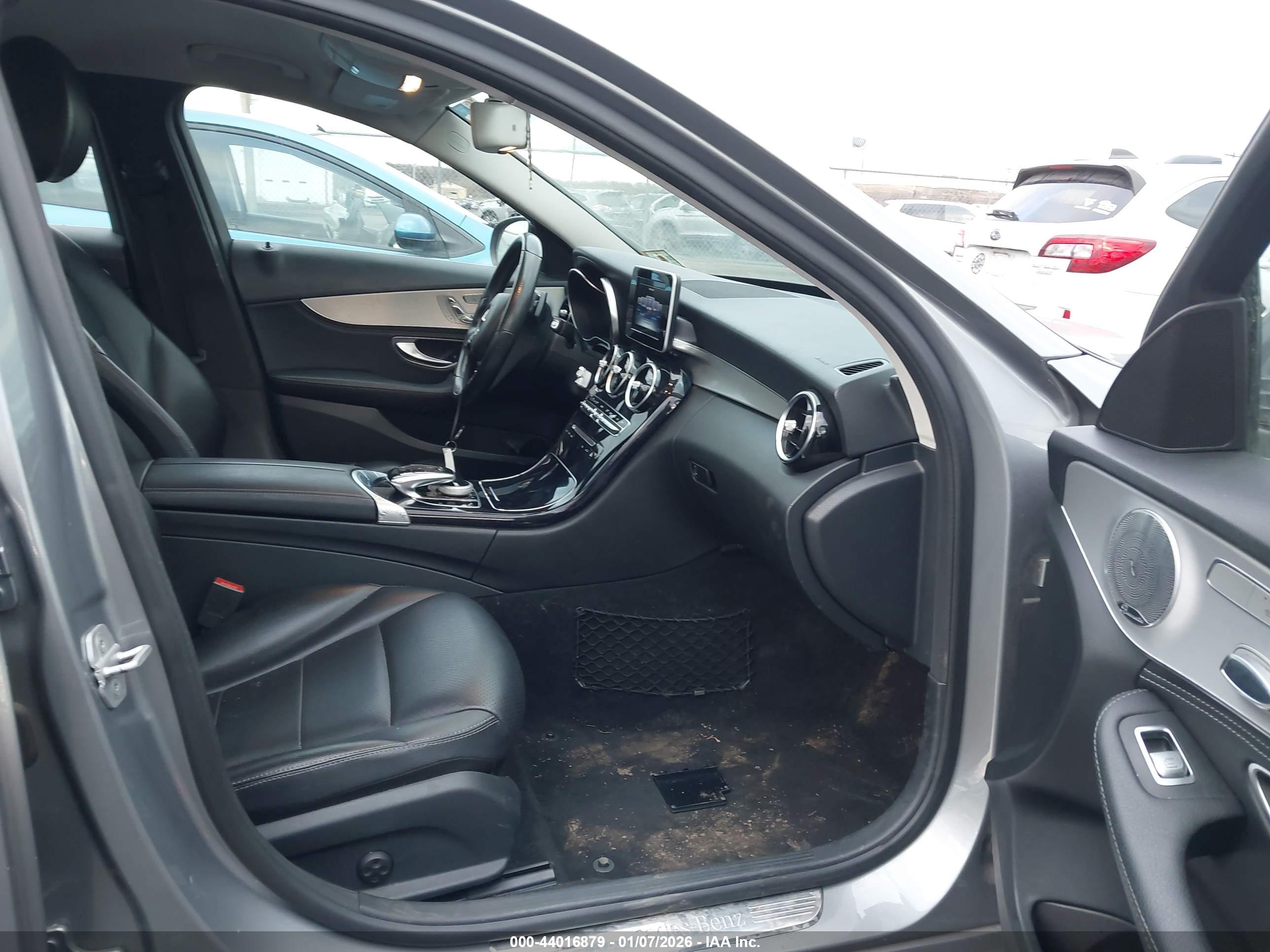 MERCEDES-BENZ C image 5