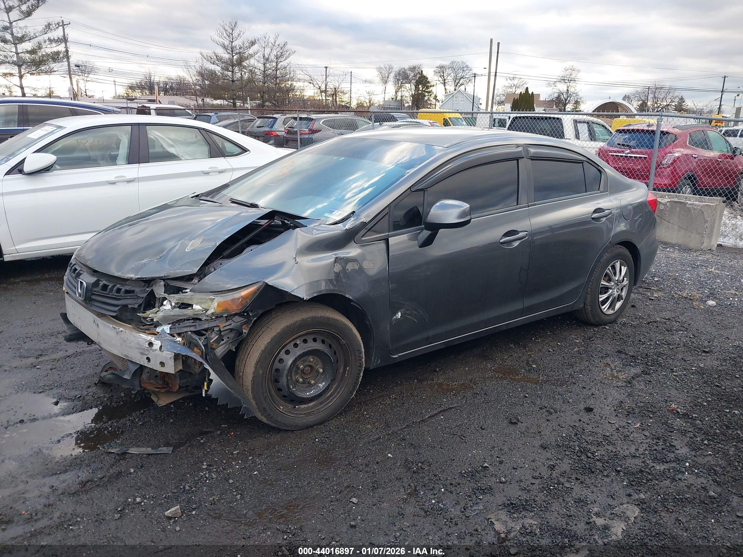 HONDA CIVIC image 2