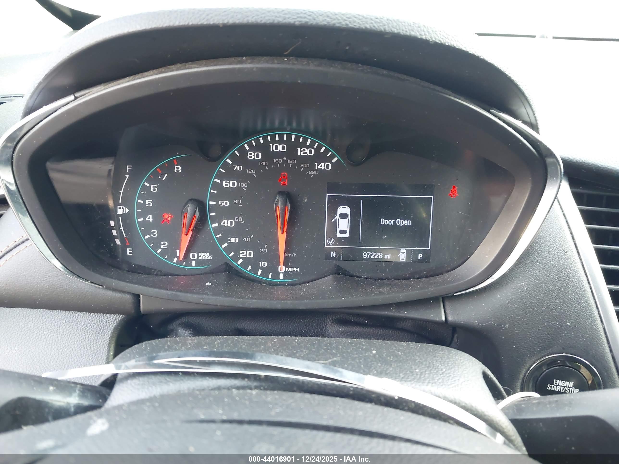 CHEVROLET TRAX image 7