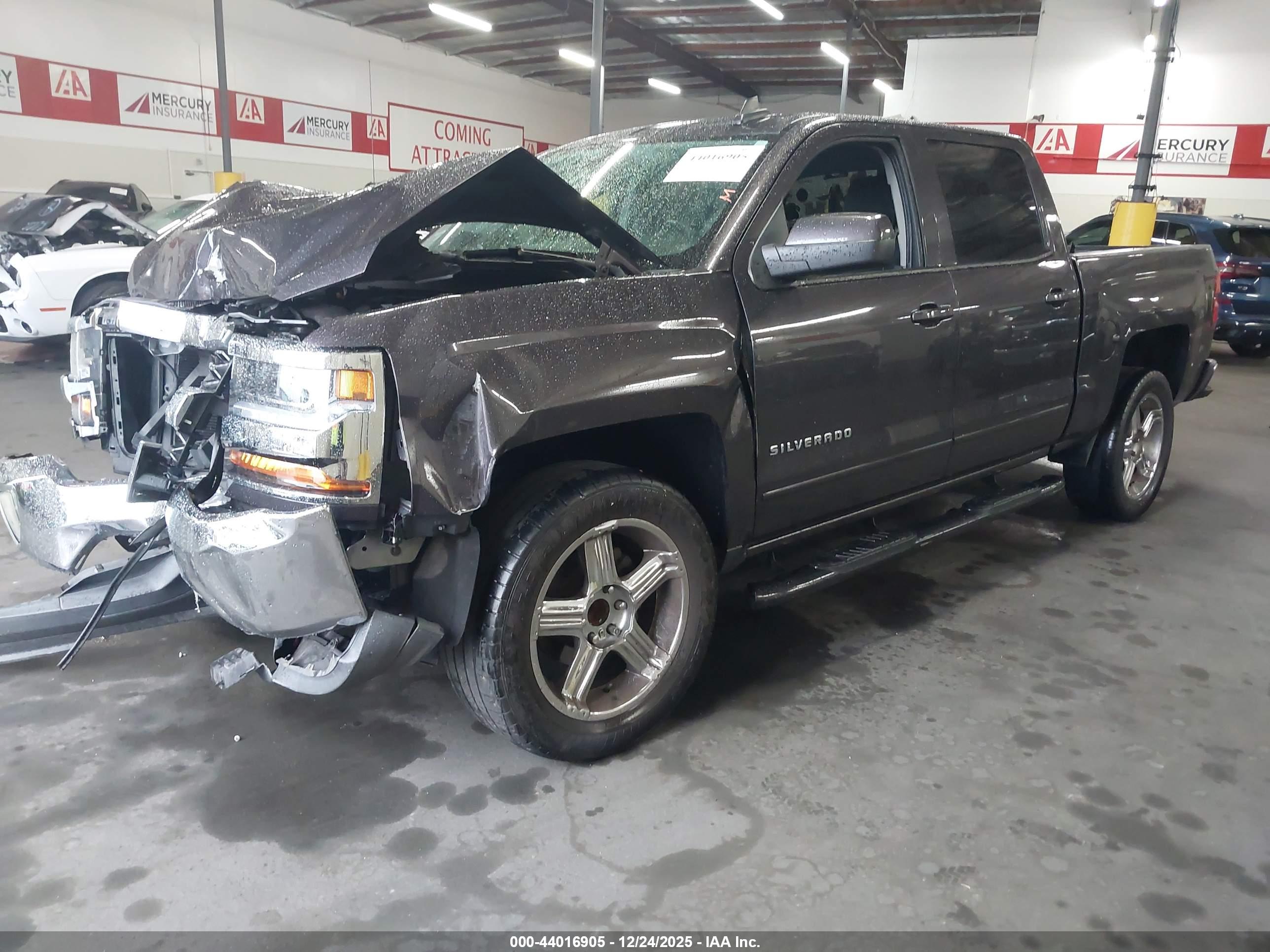CHEVROLET SILVERADO image 2