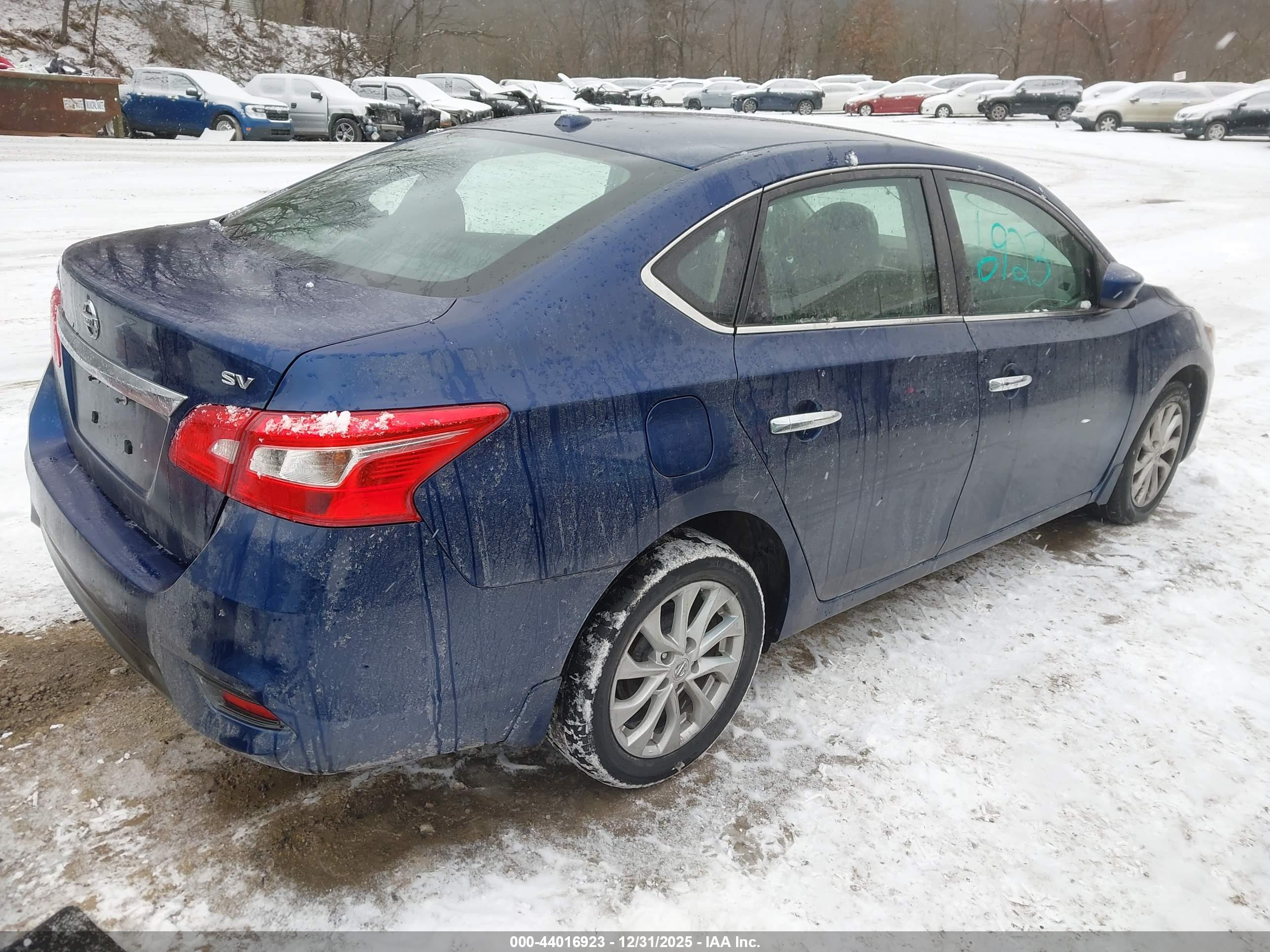 NISSAN SENTRA image 4