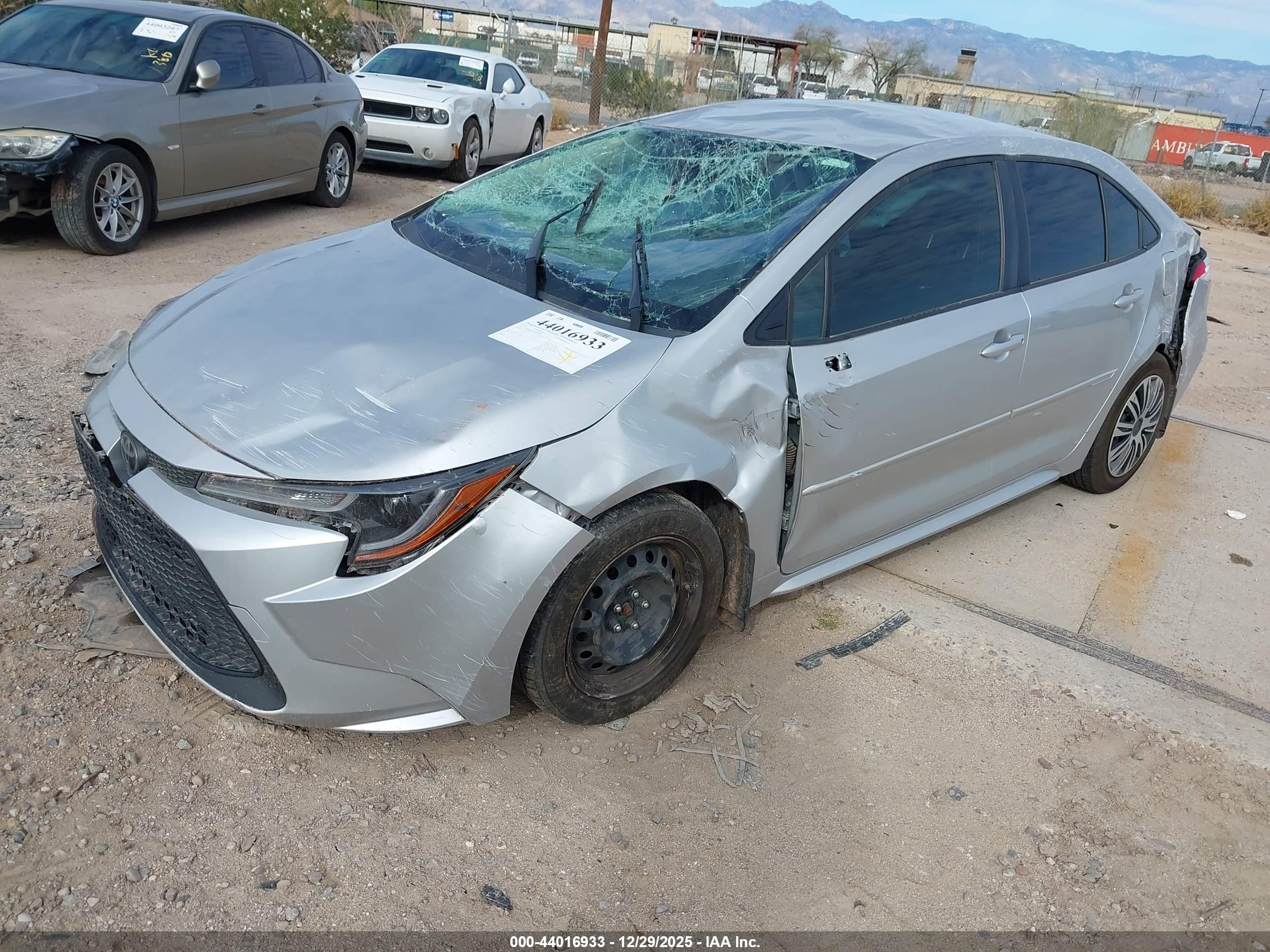TOYOTA COROLLA image 2