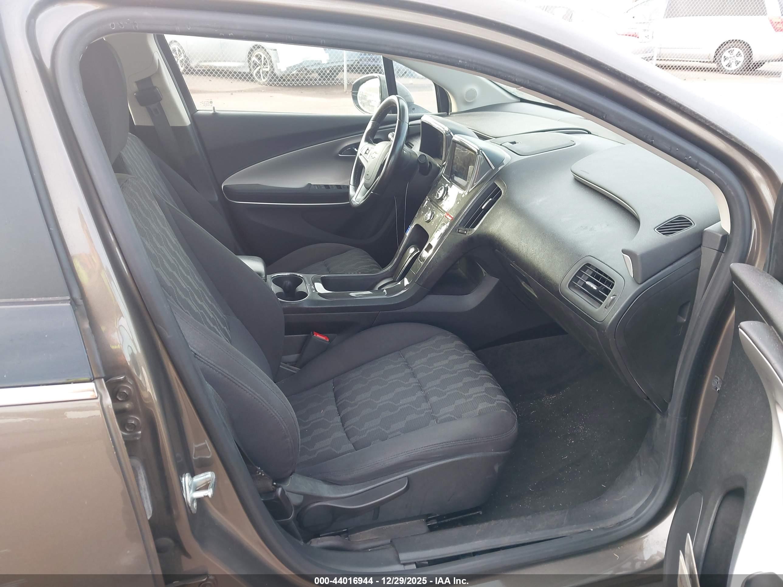 CHEVROLET VOLT image 5