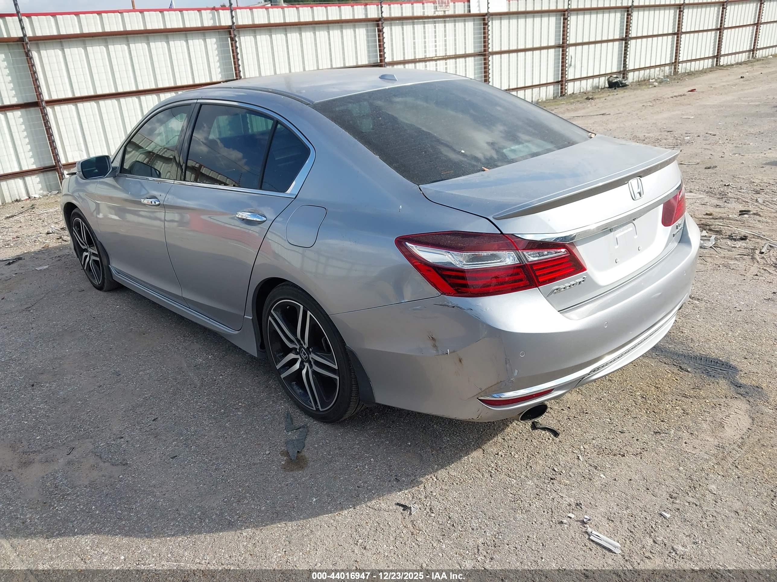 HONDA ACCORD image 3