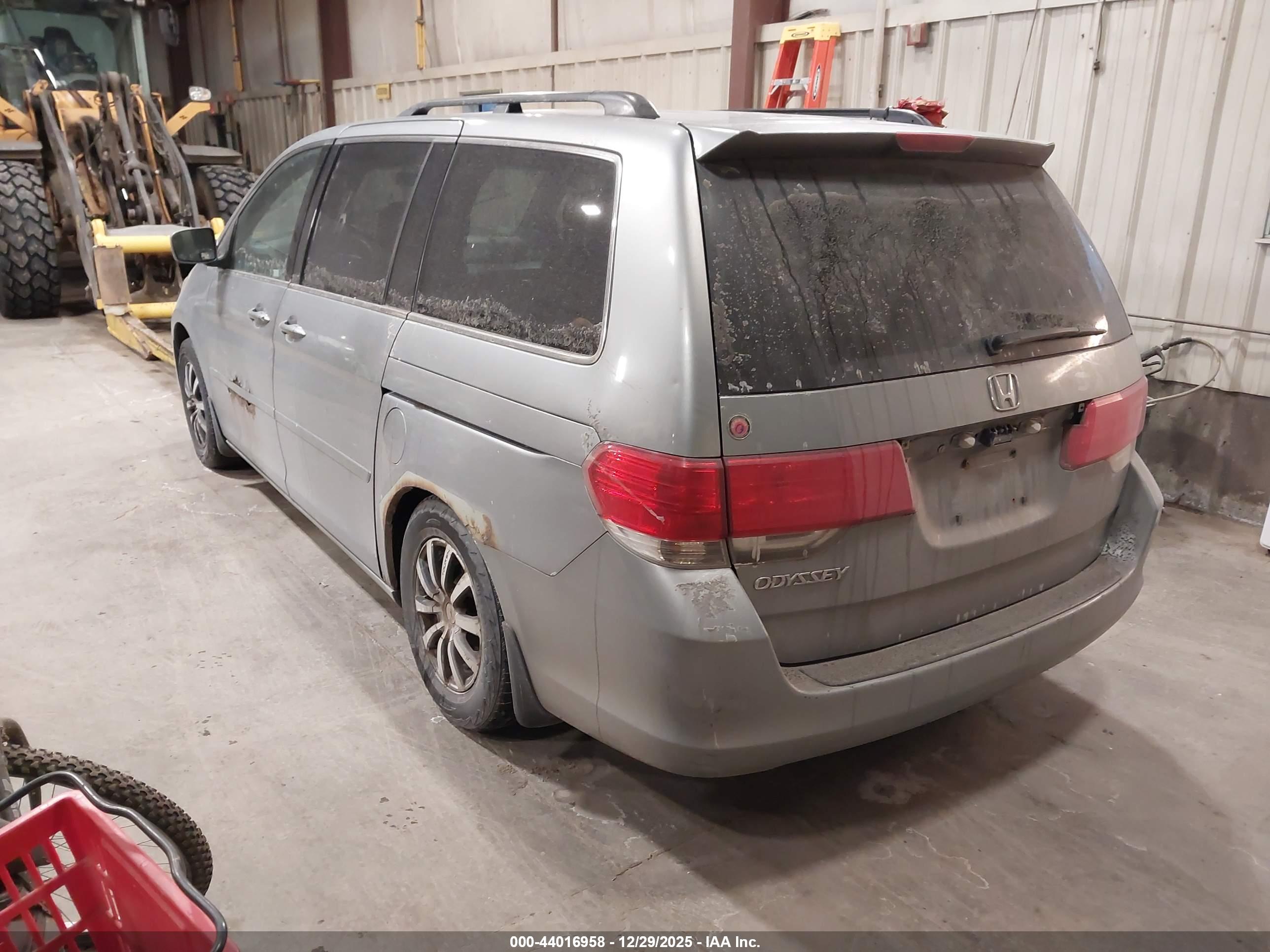 HONDA ODYSSEY image 3