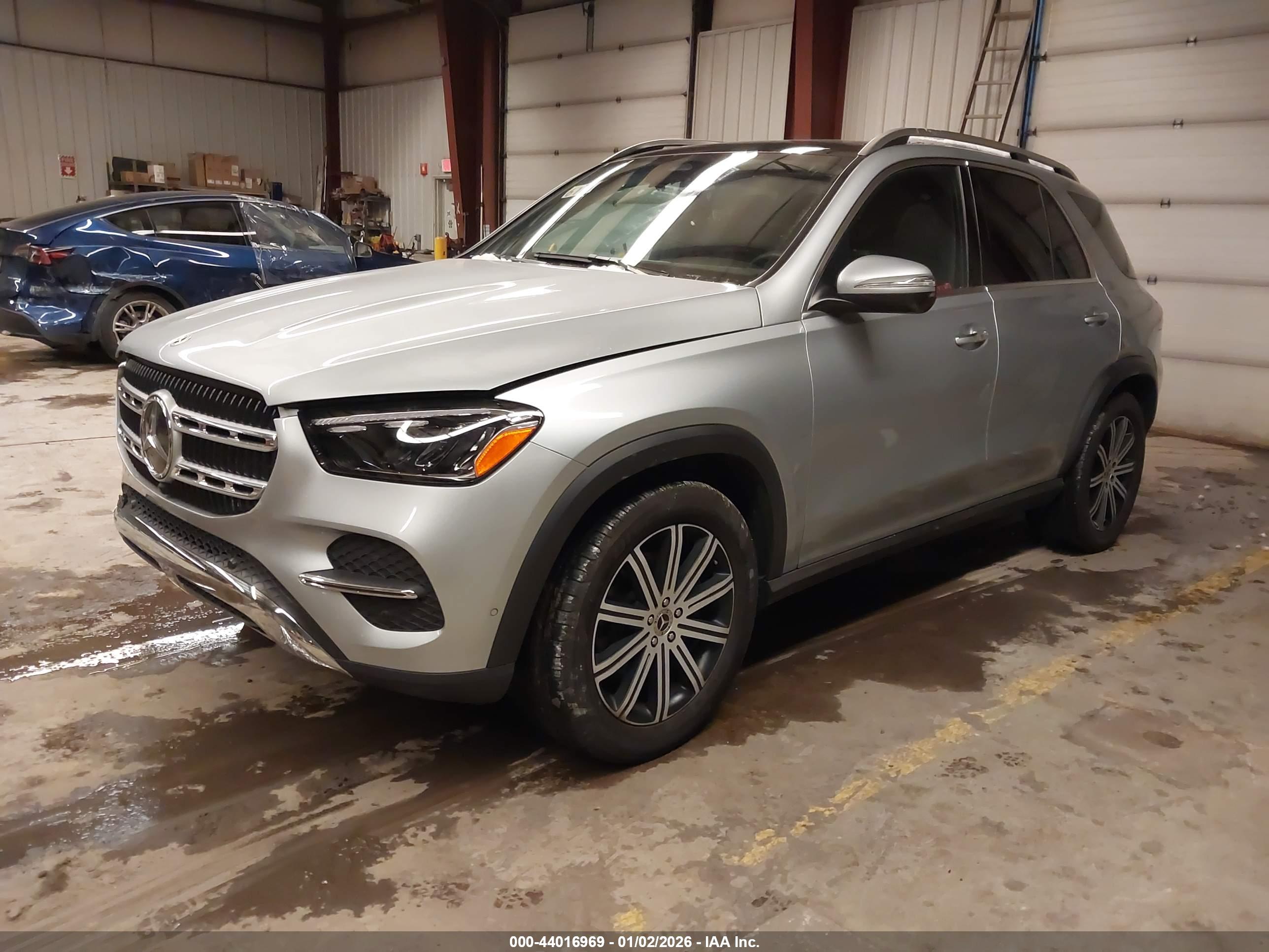 MERCEDES-BENZ GLE image 2
