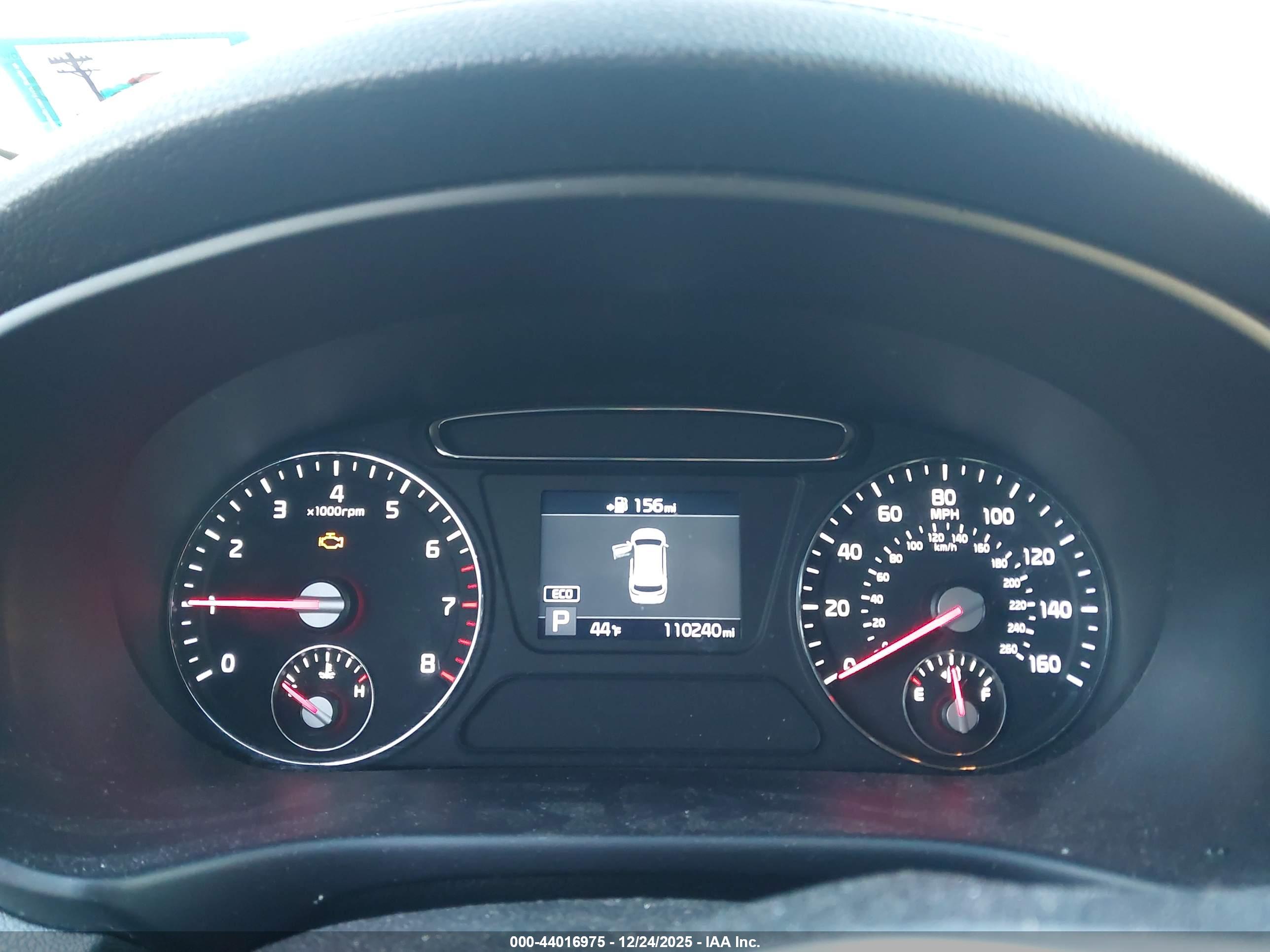 KIA SORENTO image 7