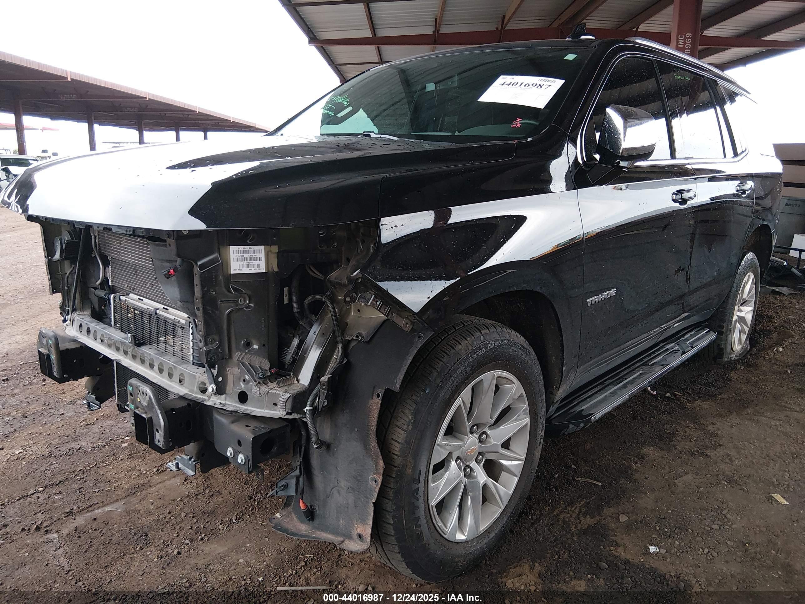 CHEVROLET TAHOE image 2