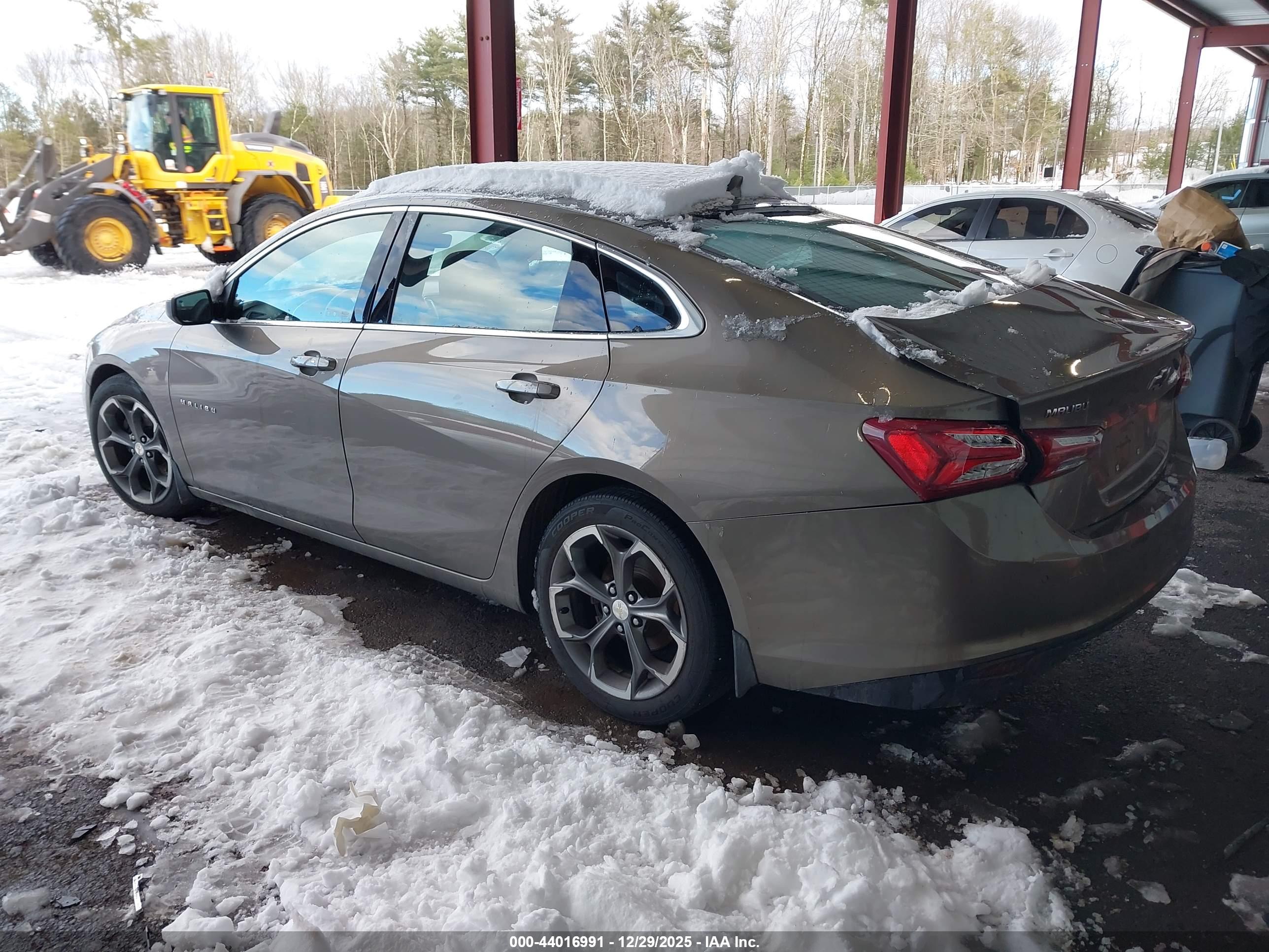 CHEVROLET MALIBU image 3