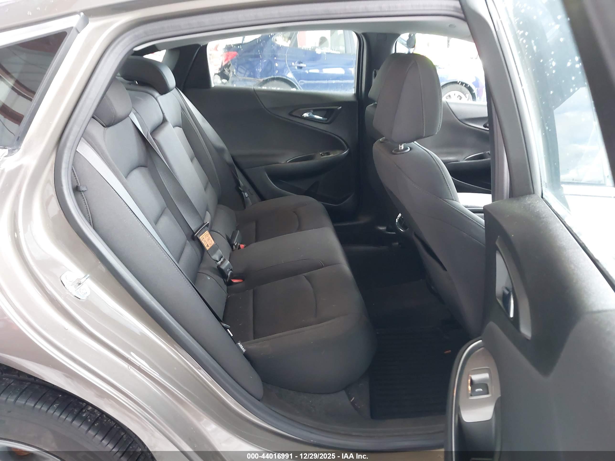 CHEVROLET MALIBU image 8