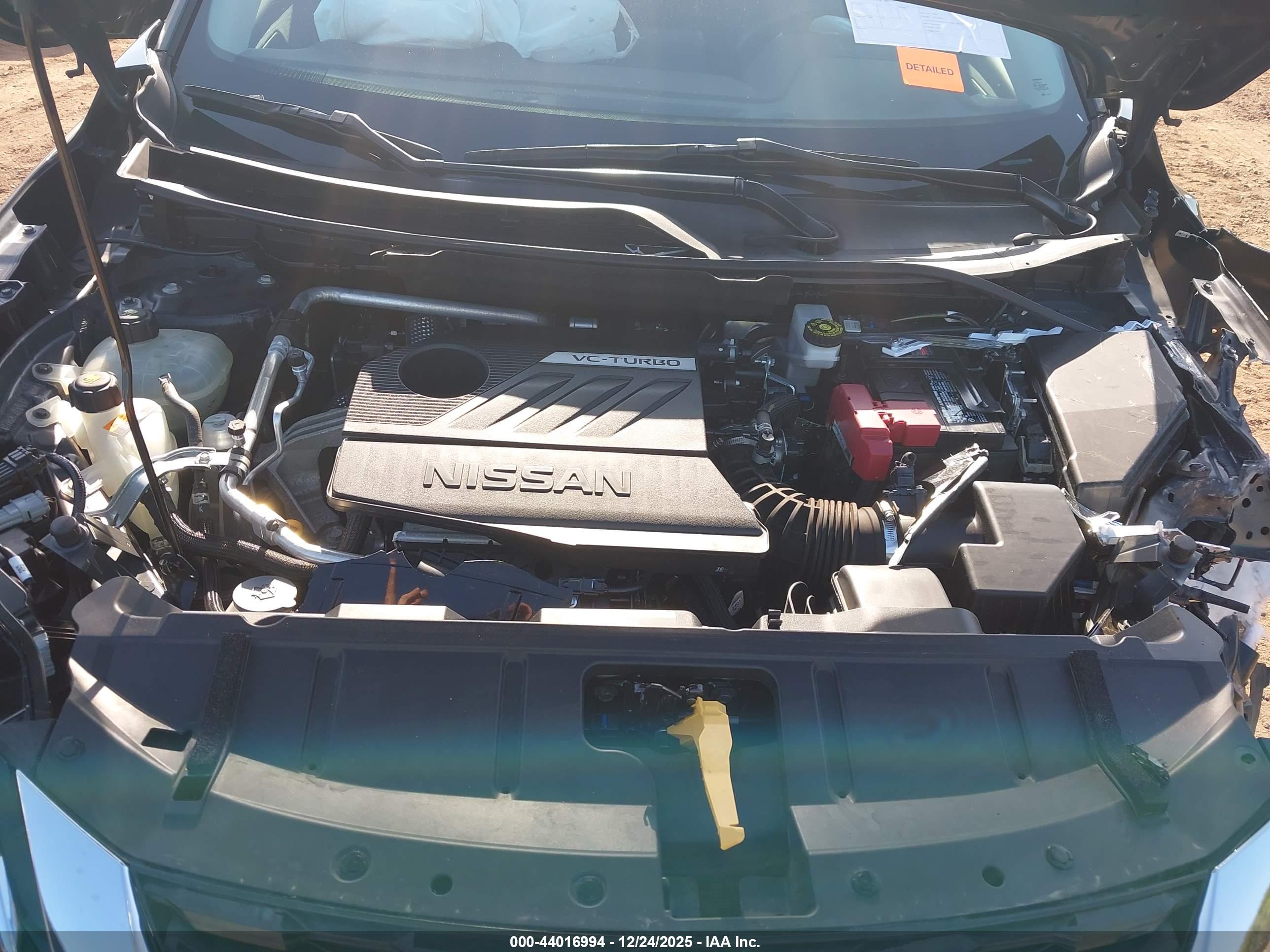 NISSAN ROGUE image 10