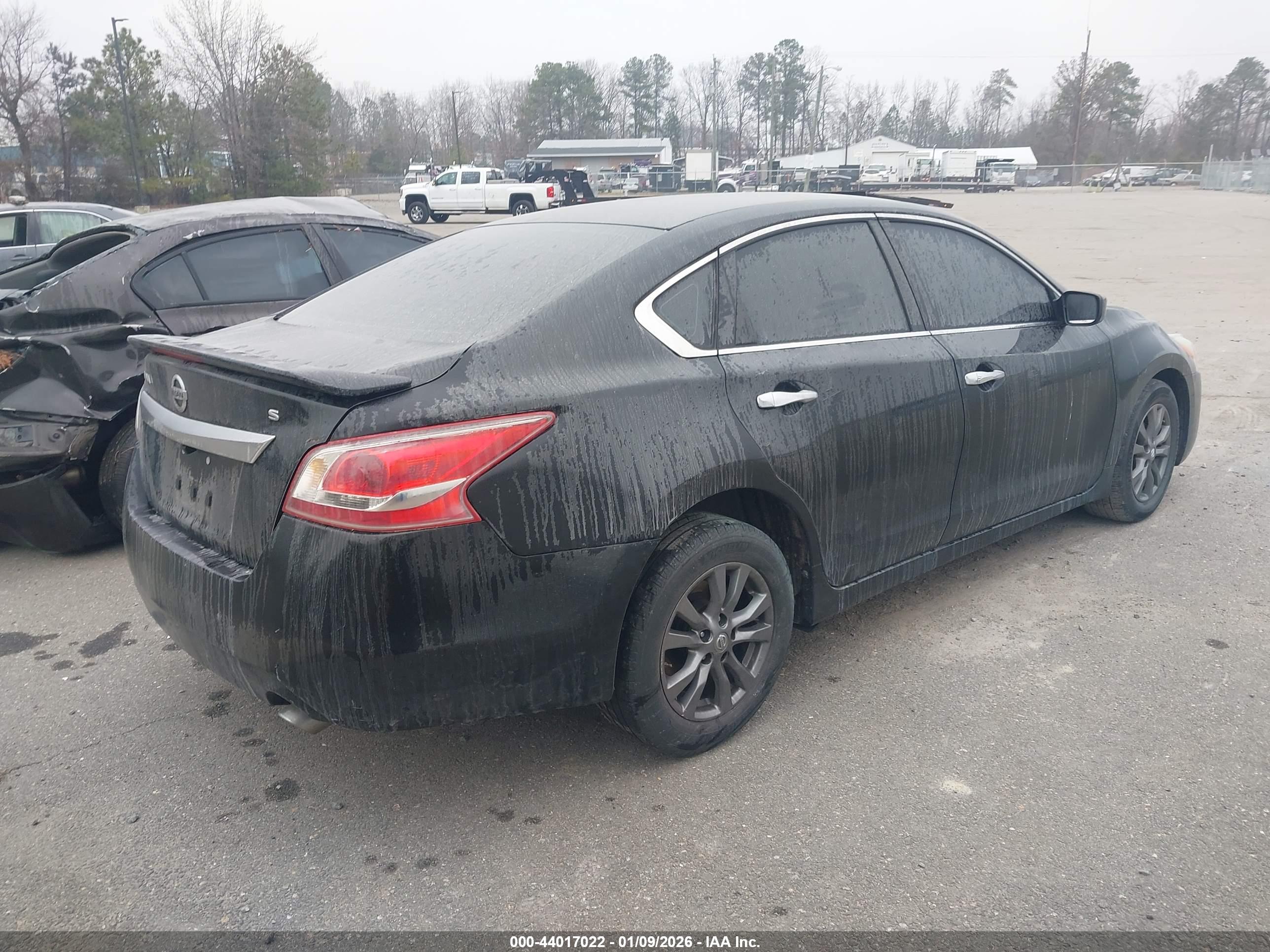 NISSAN ALTIMA image 4