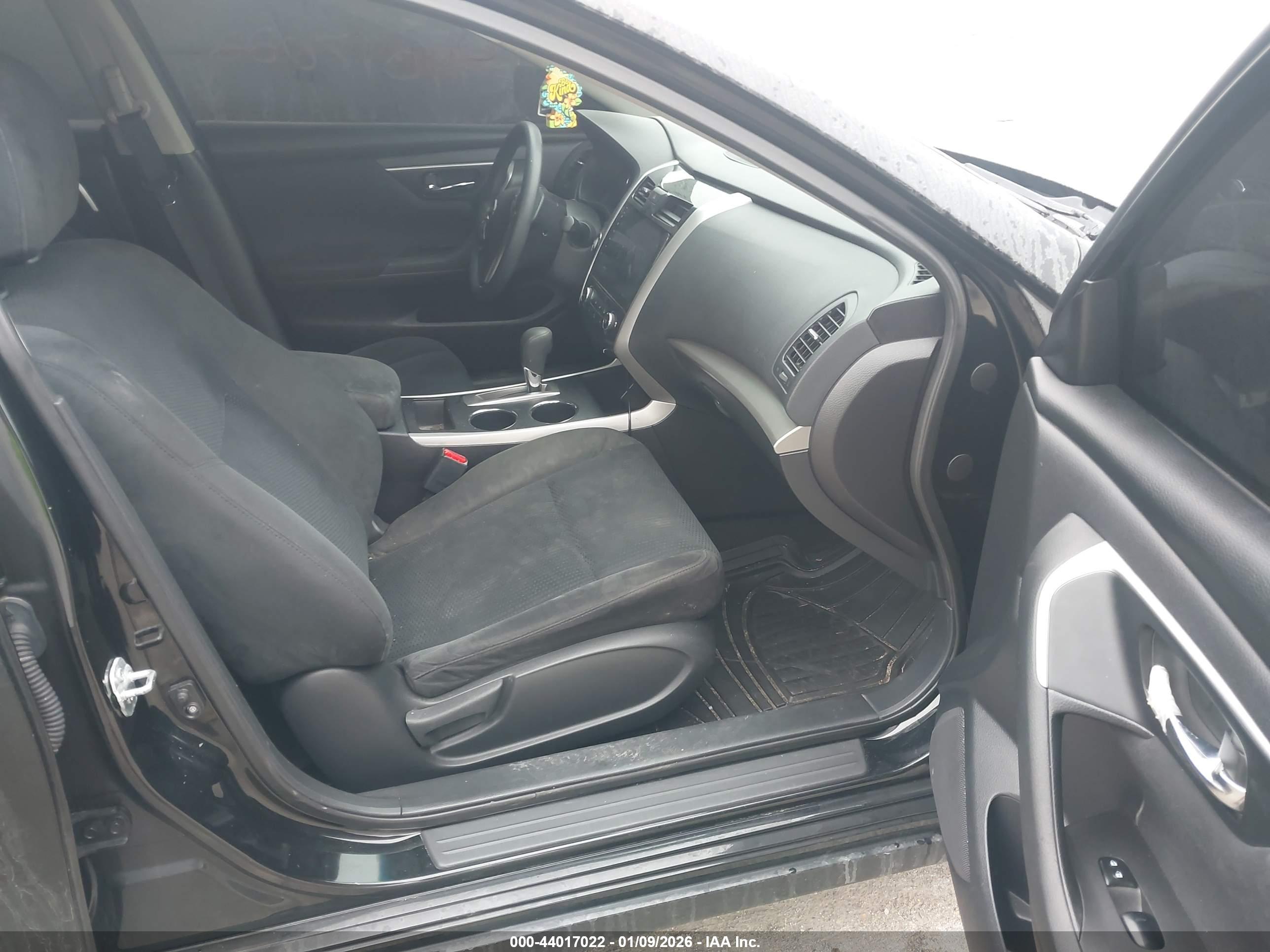 NISSAN ALTIMA image 5