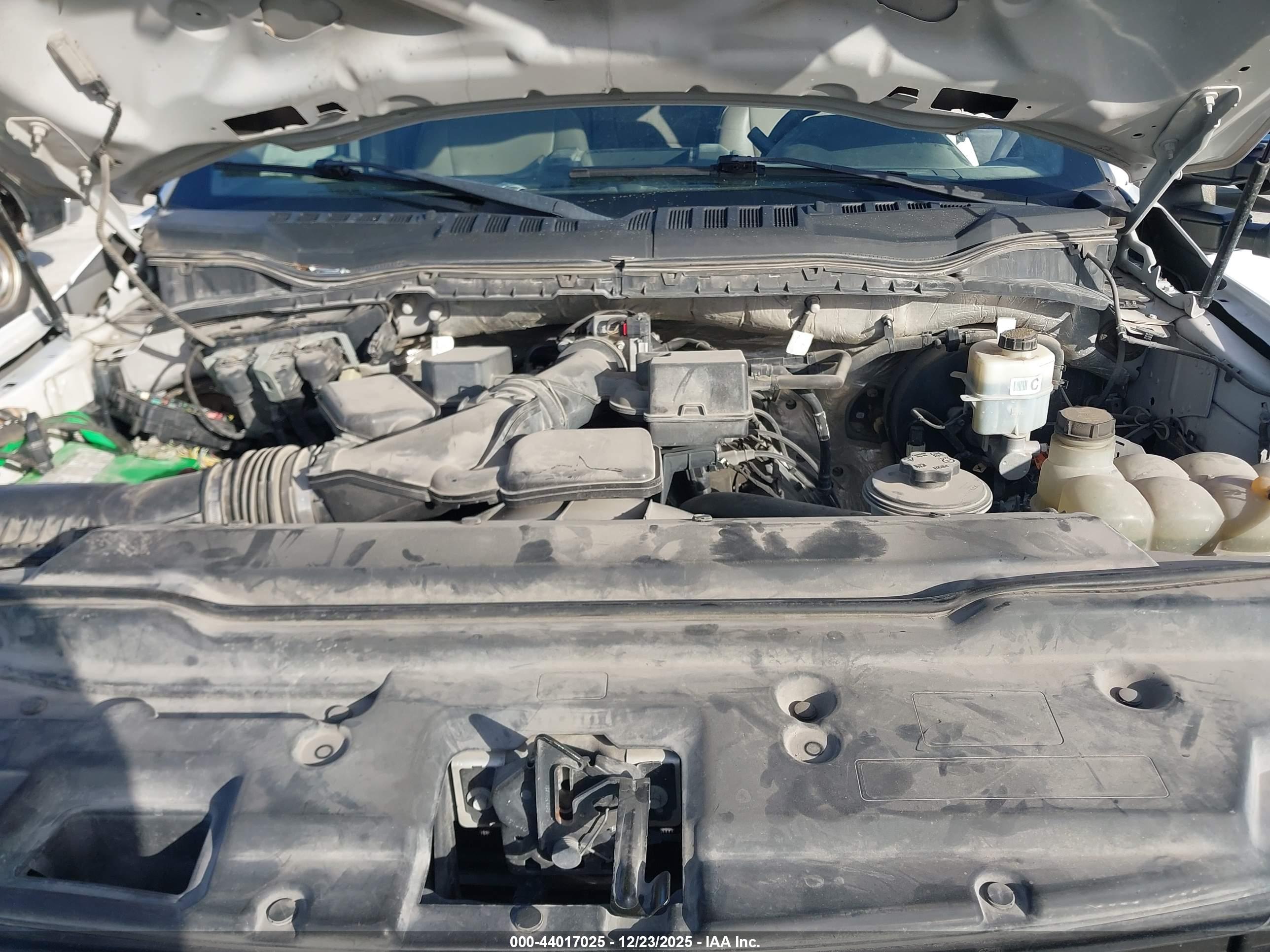 FORD F-250 image 10