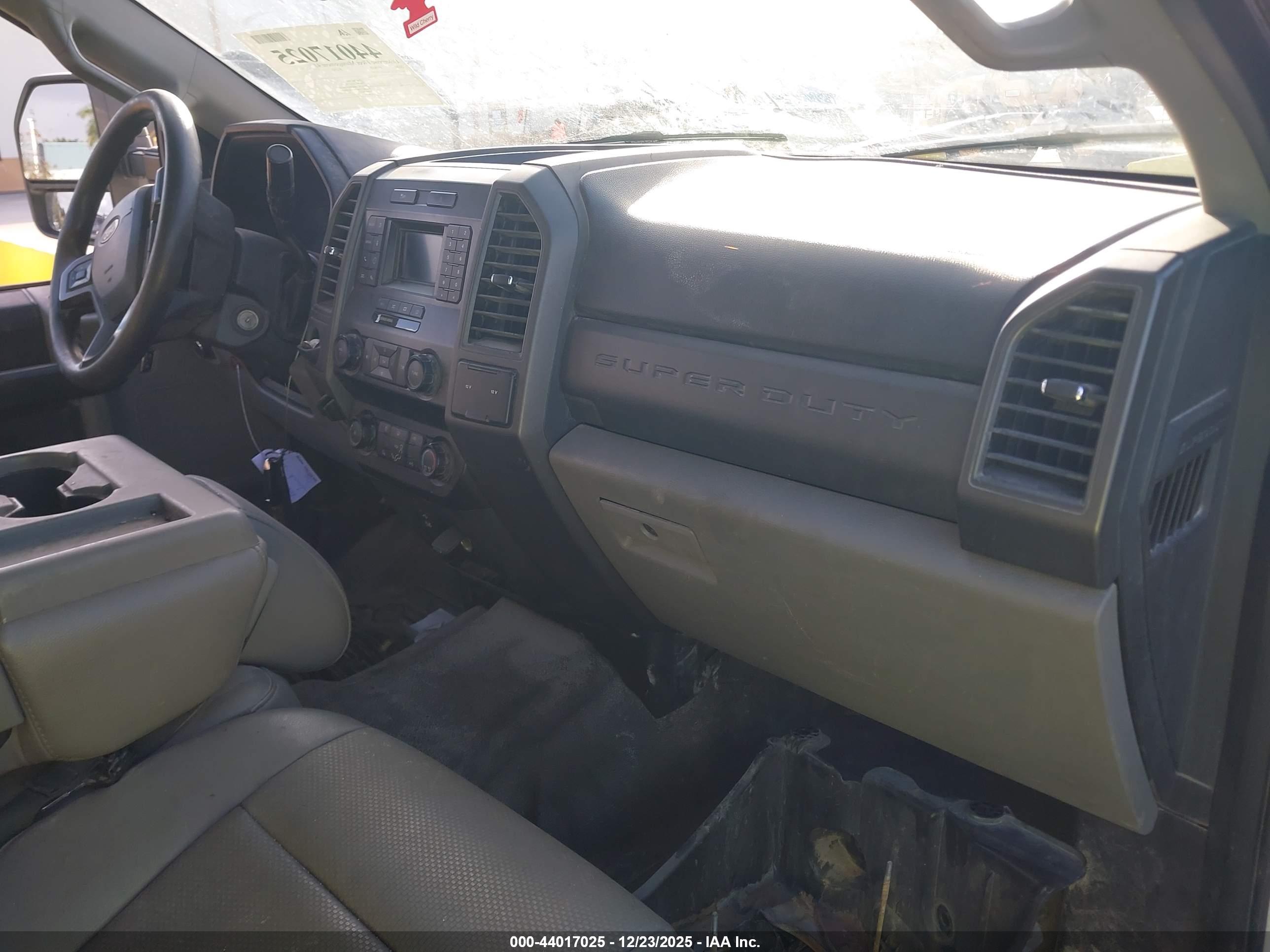 FORD F-250 image 5