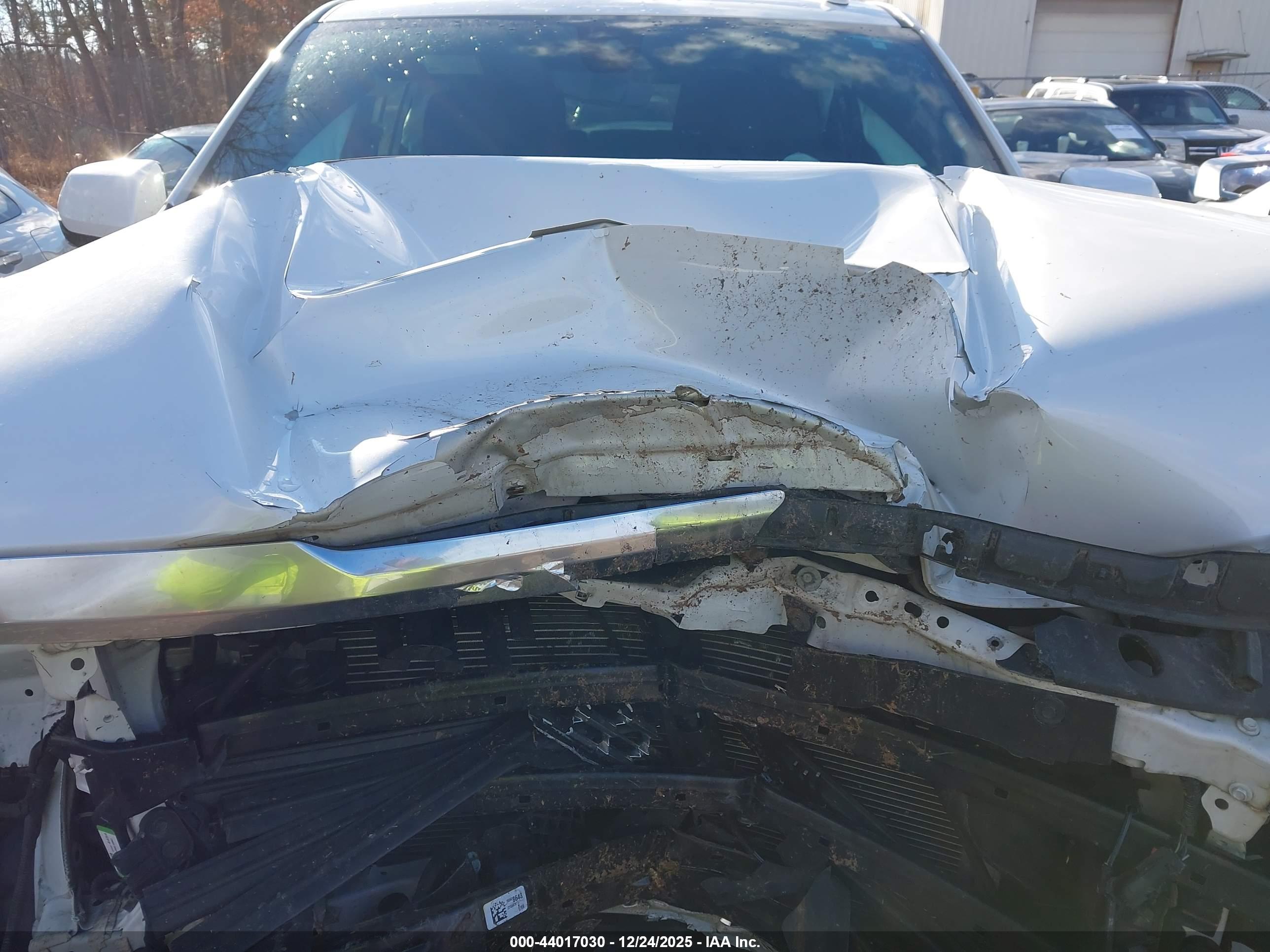 GMC YUKON image 10