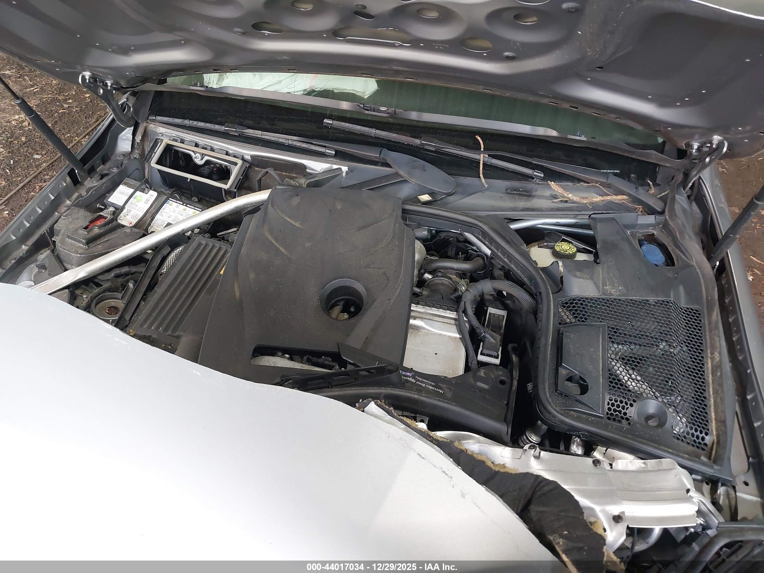 MERCEDES-BENZ C image 10
