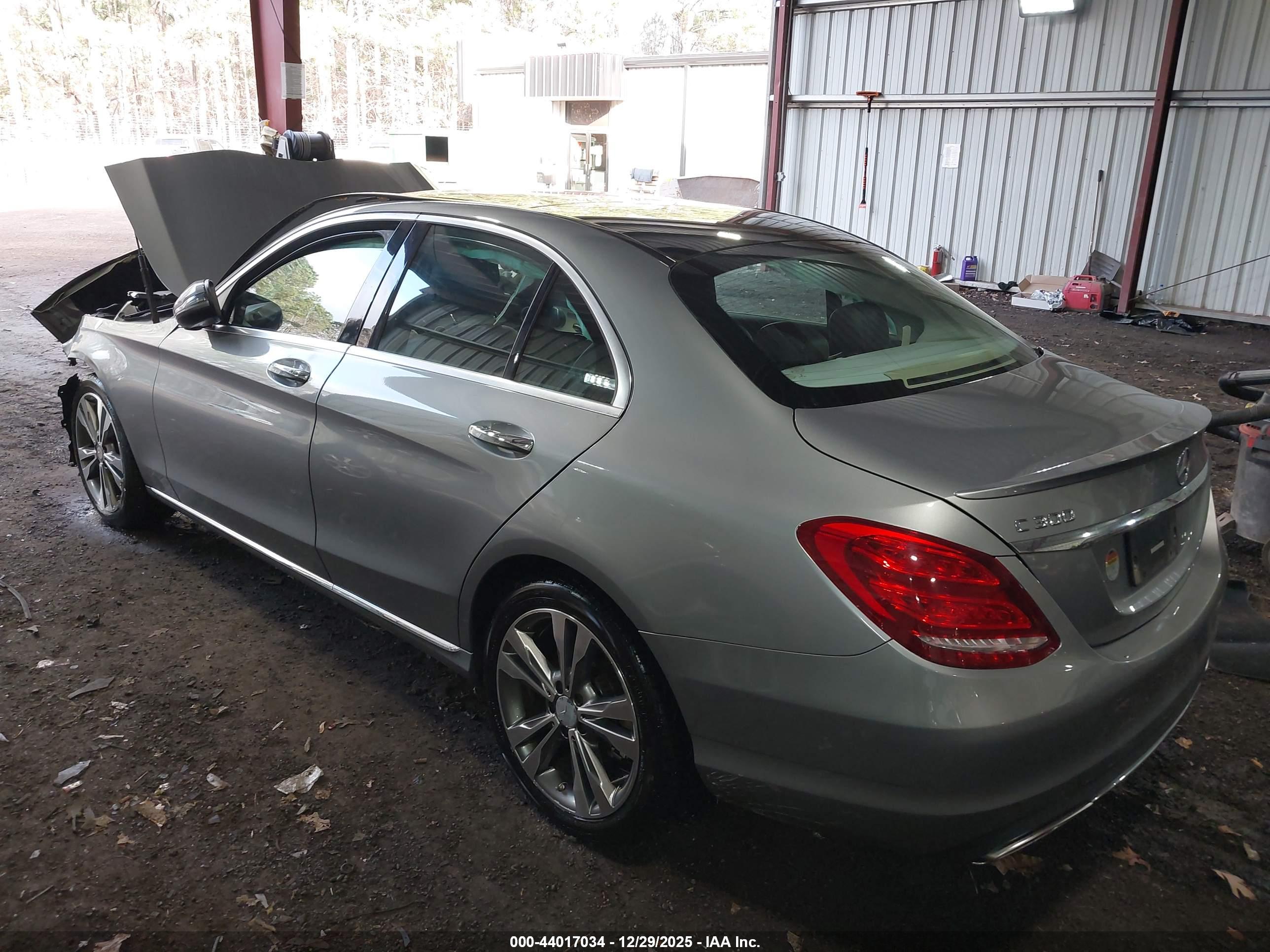 MERCEDES-BENZ C image 3