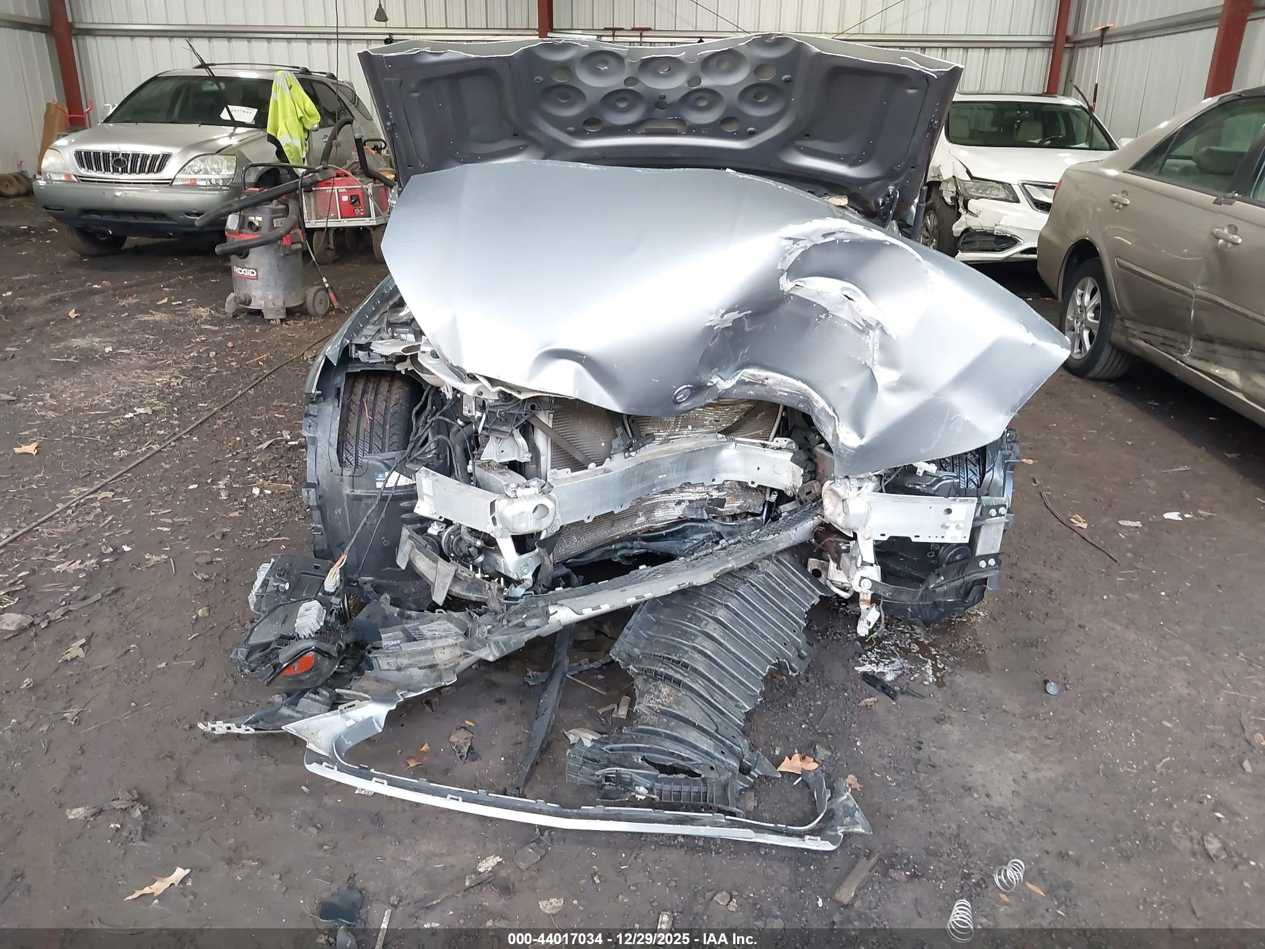 MERCEDES-BENZ C image 6