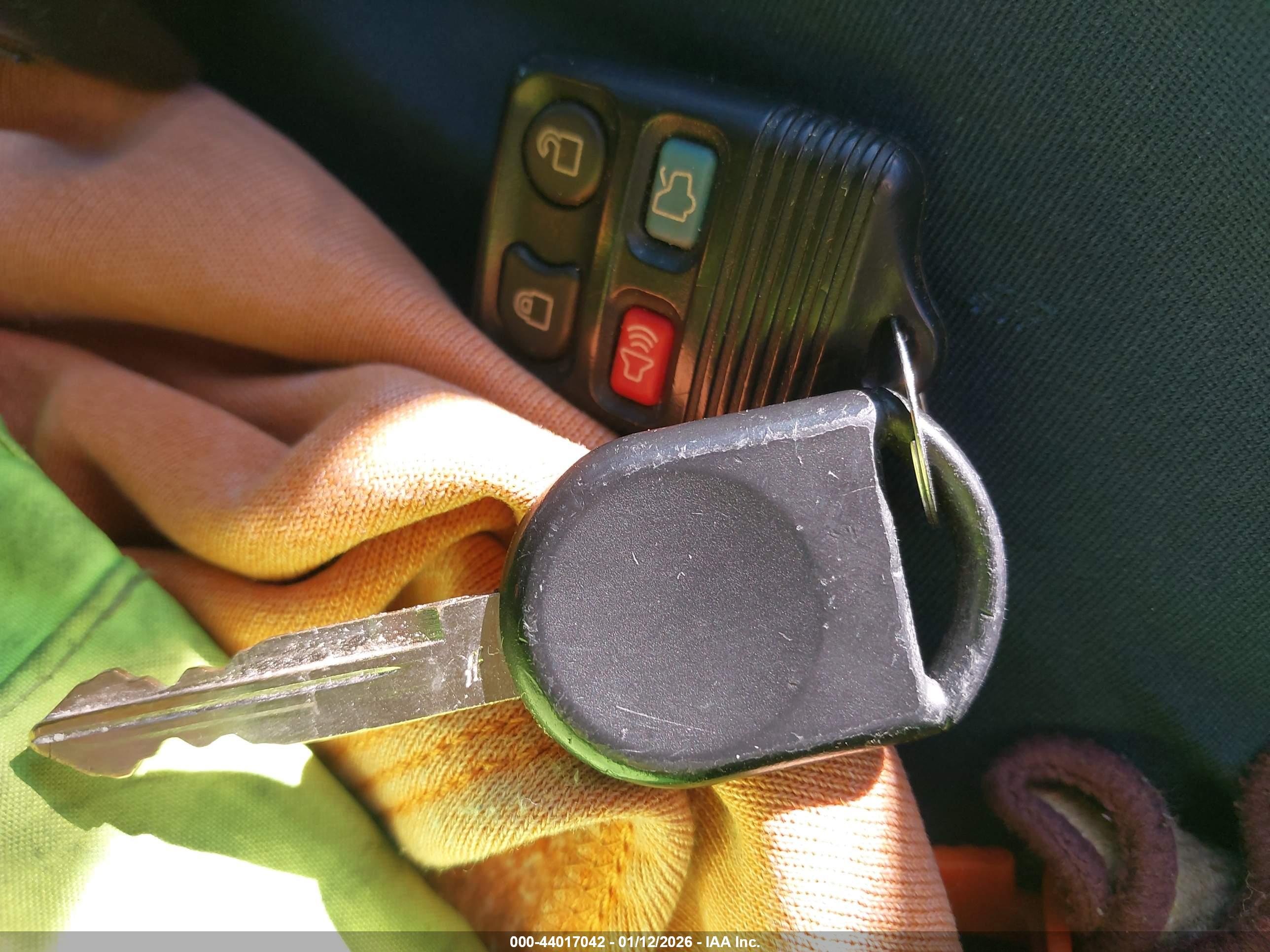 FORD FOCUS image 11