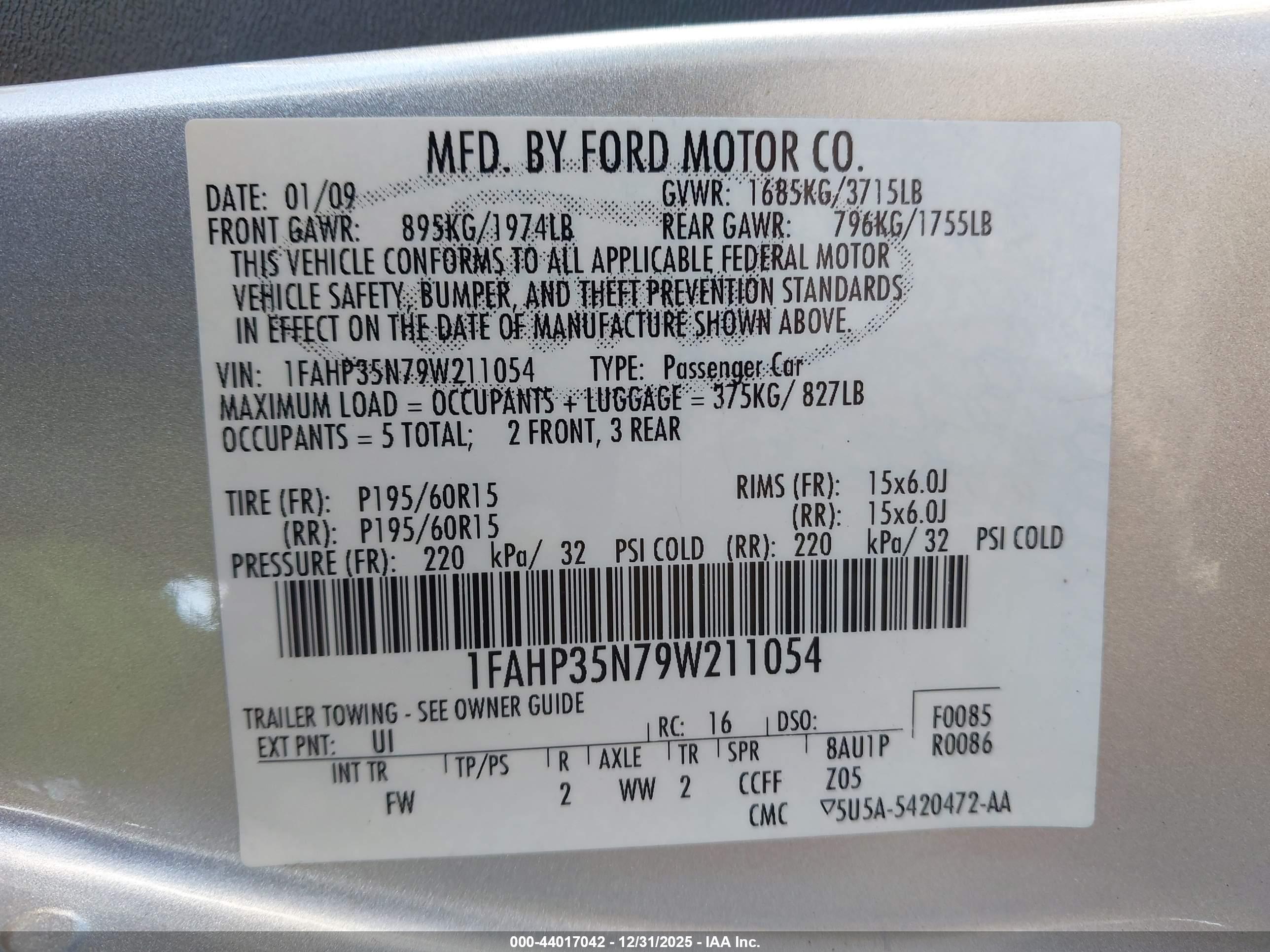 FORD FOCUS image 9