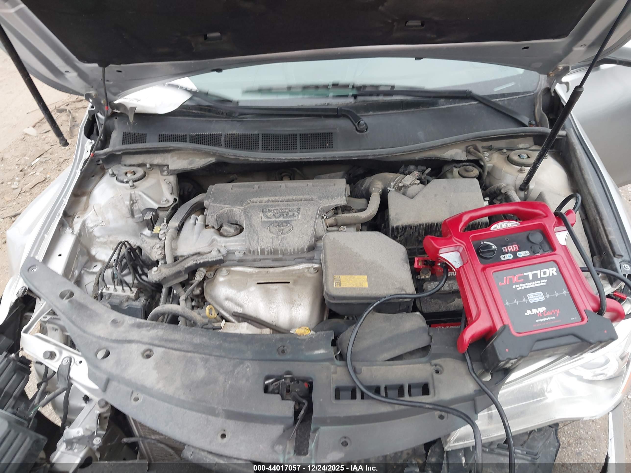 TOYOTA CAMRY image 10