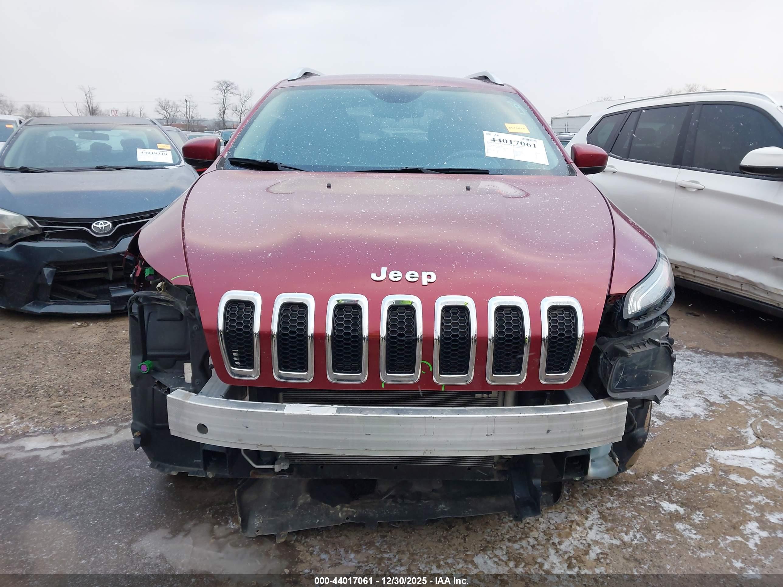 JEEP CHEROKEE image 6