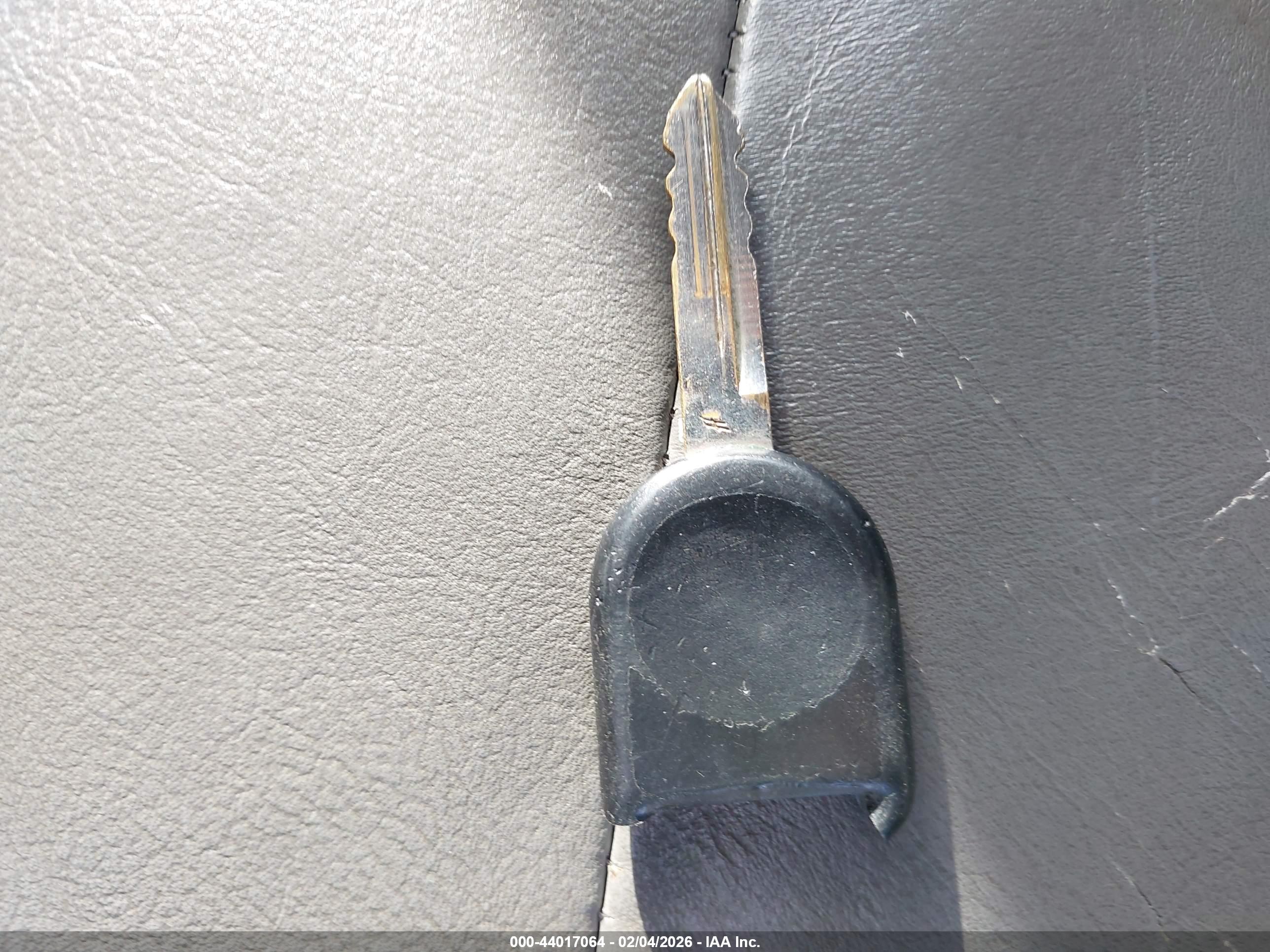 FORD ESCAPE image 11