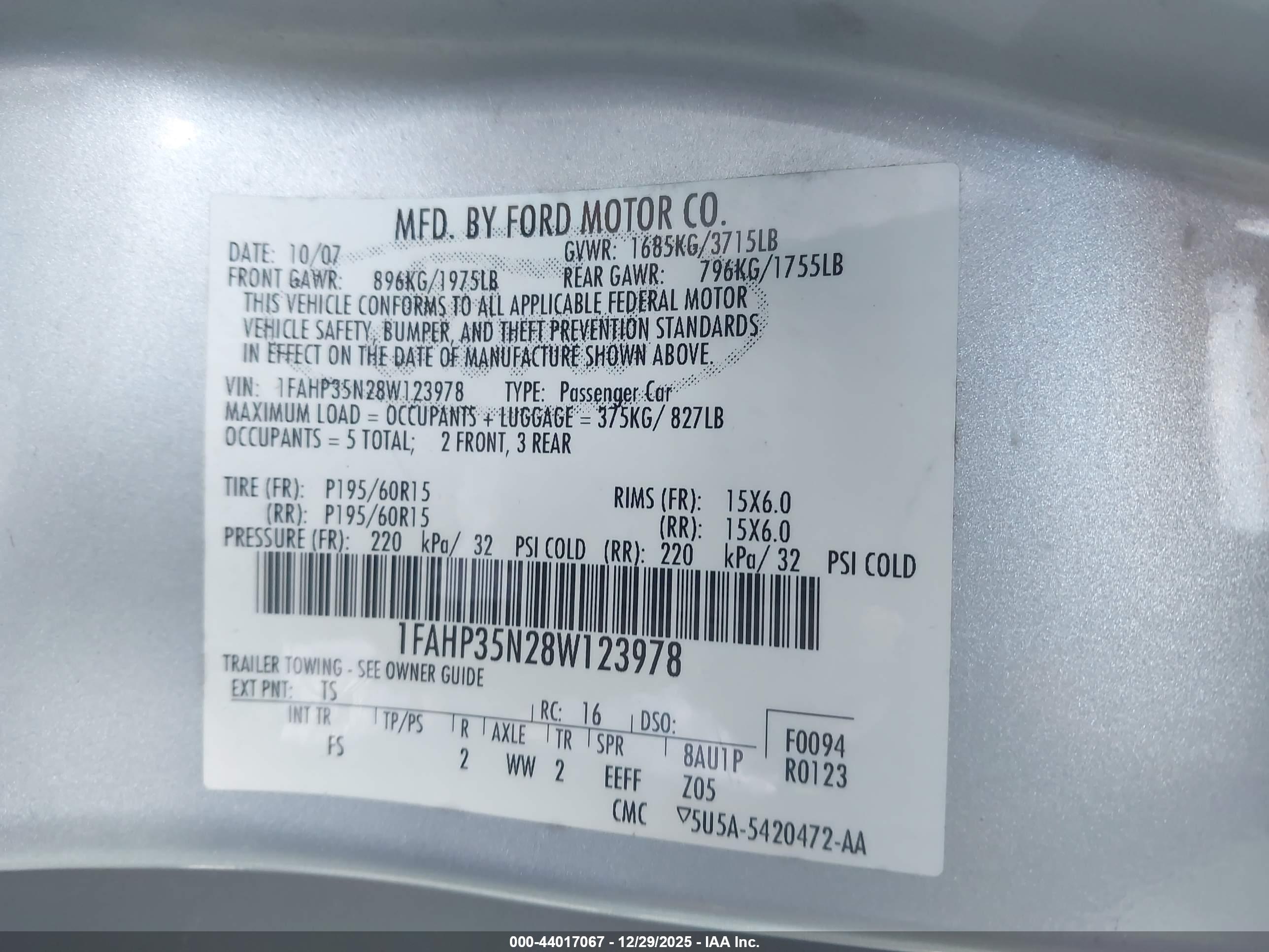 FORD FOCUS image 9