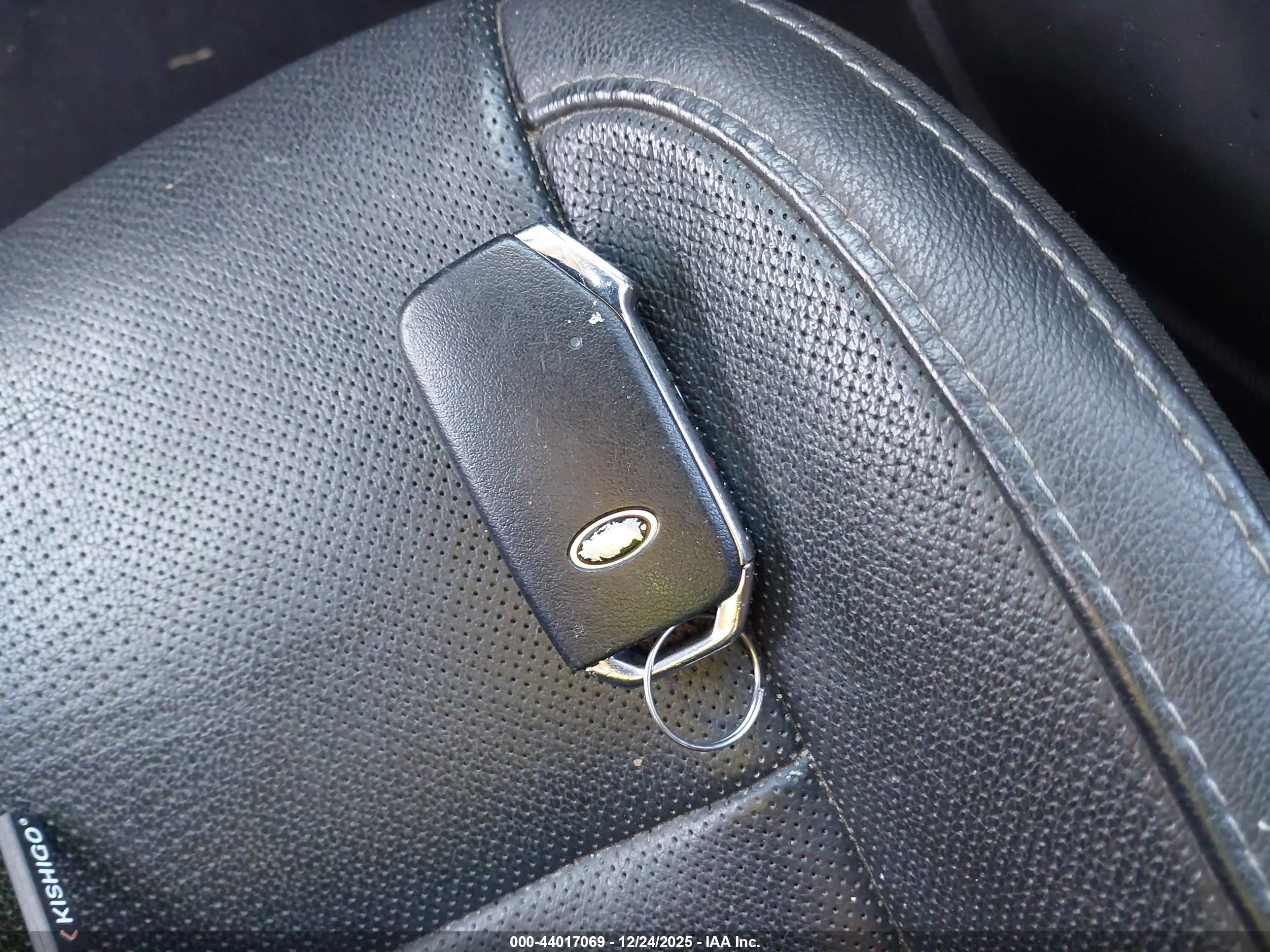 KIA TELLURIDE image 11