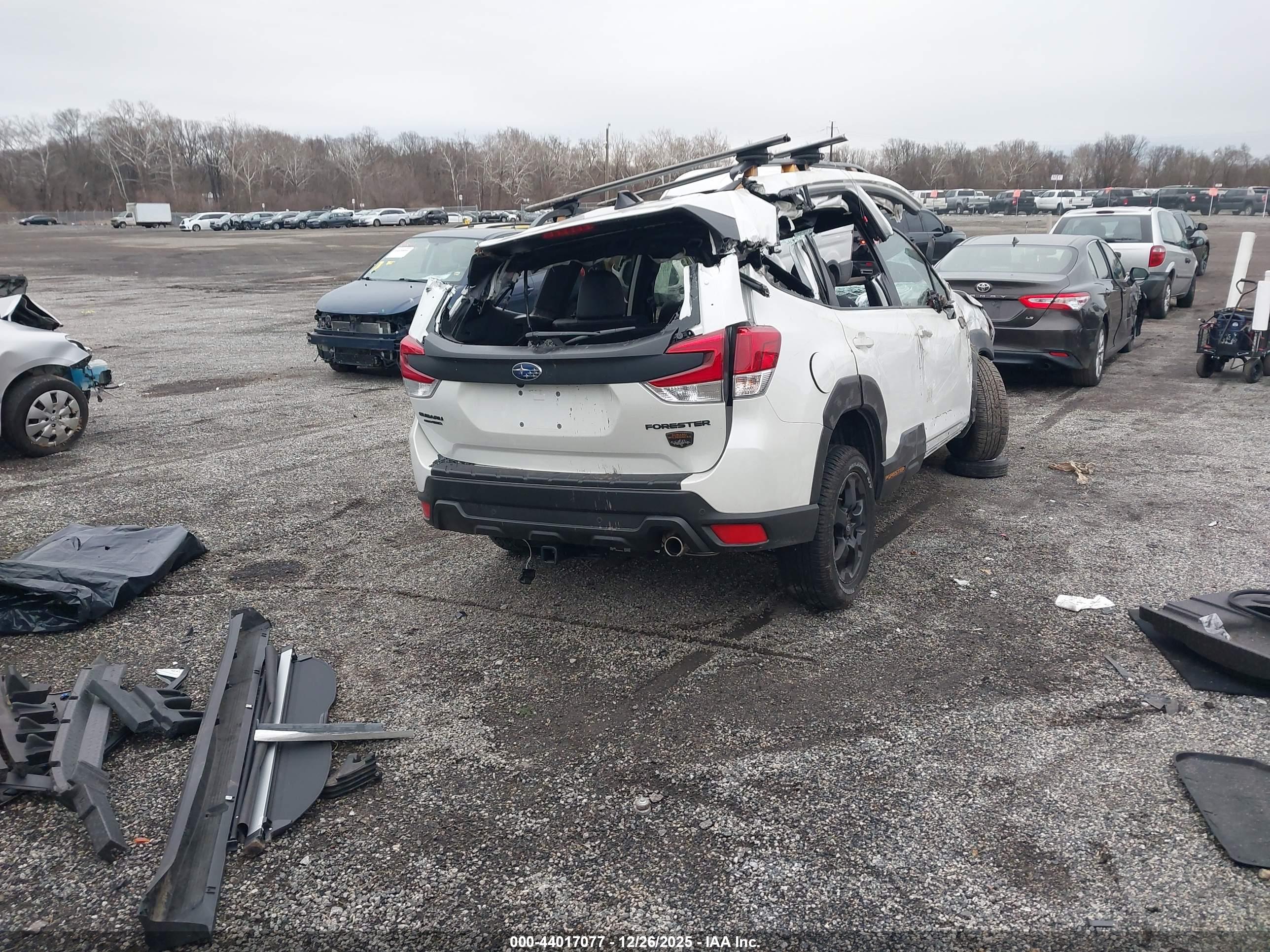 SUBARU FORESTER image 4