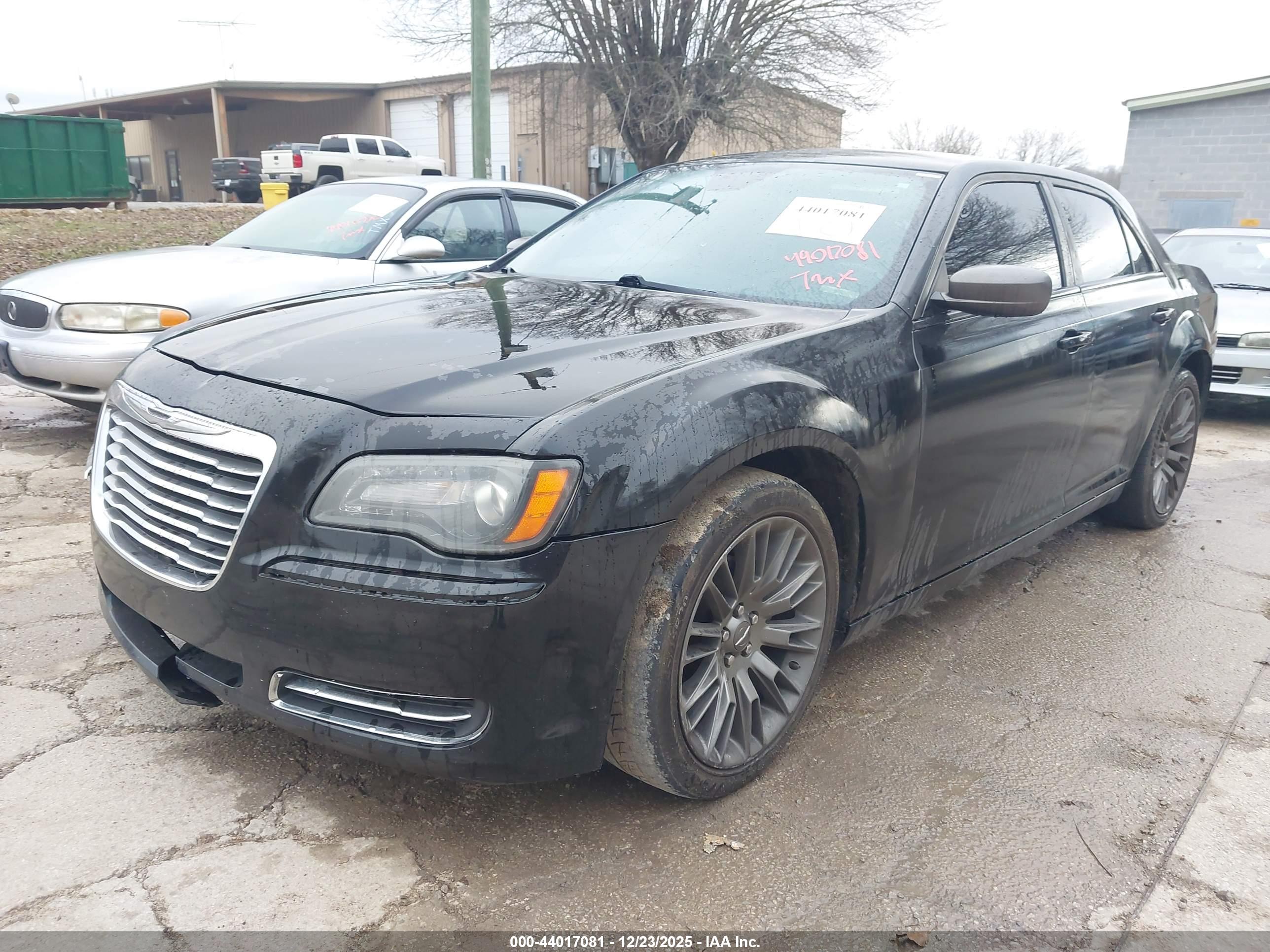 CHRYSLER 300C image 2