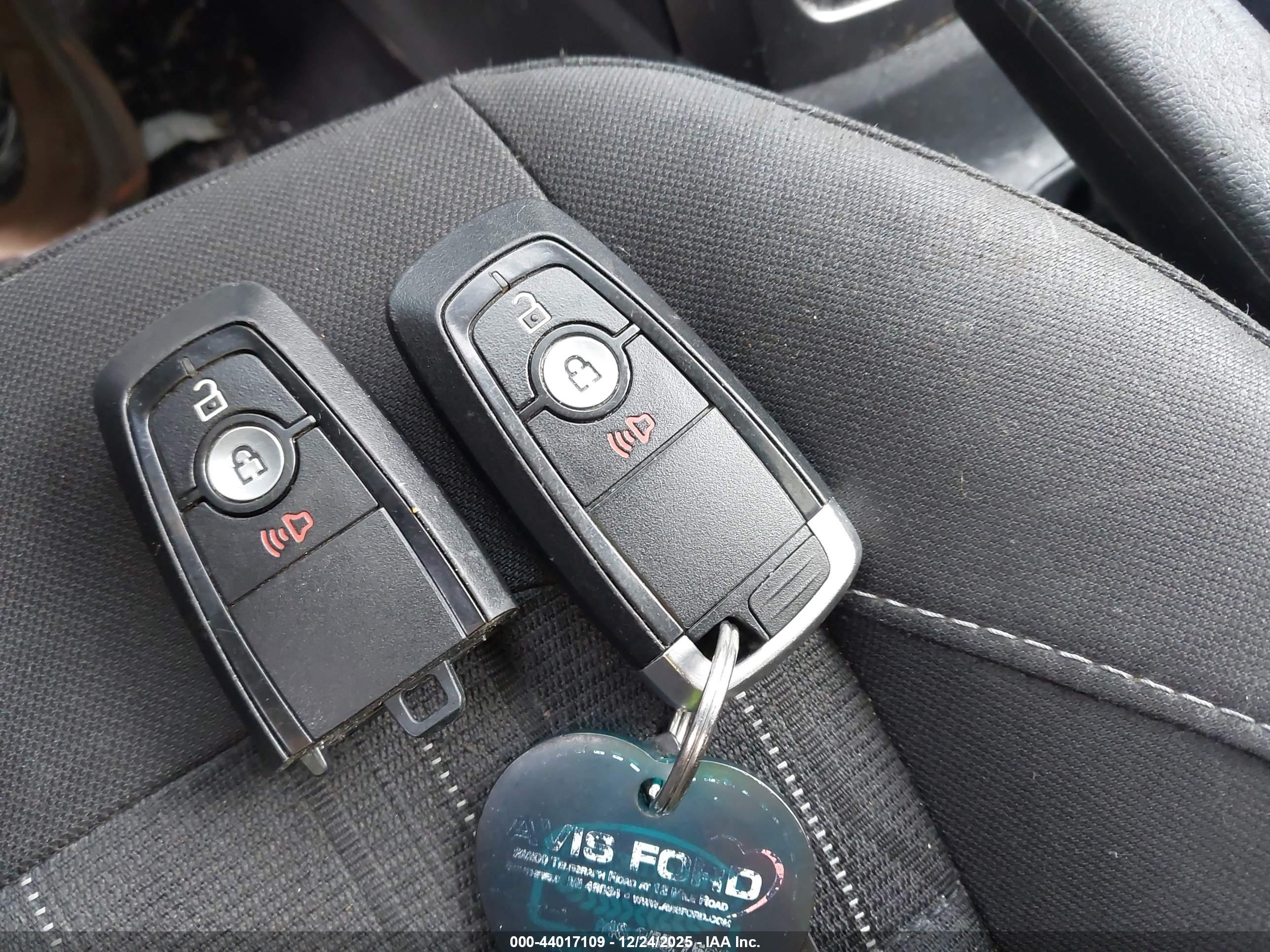 FORD ECOSPORT image 11