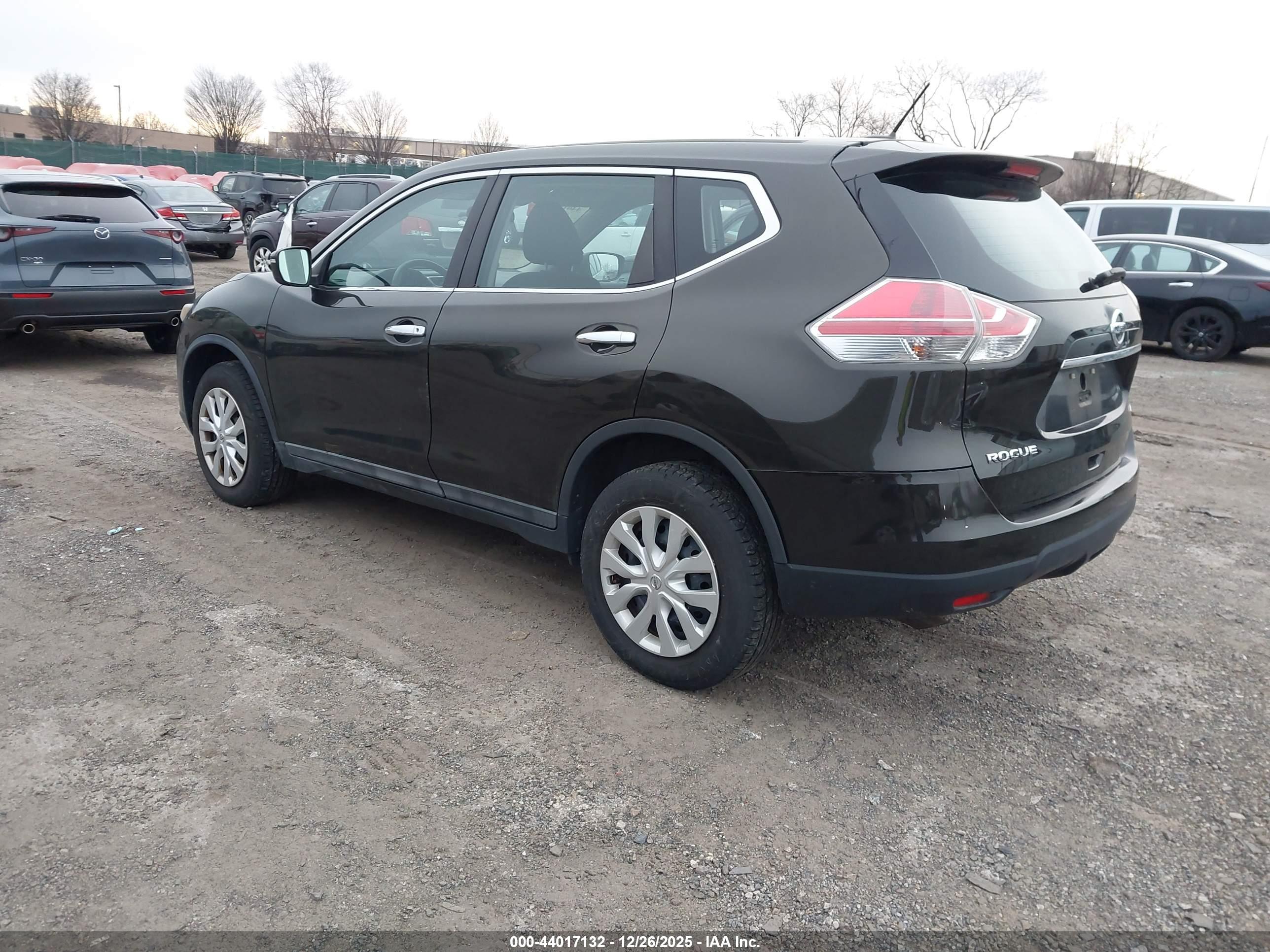 NISSAN ROGUE image 3