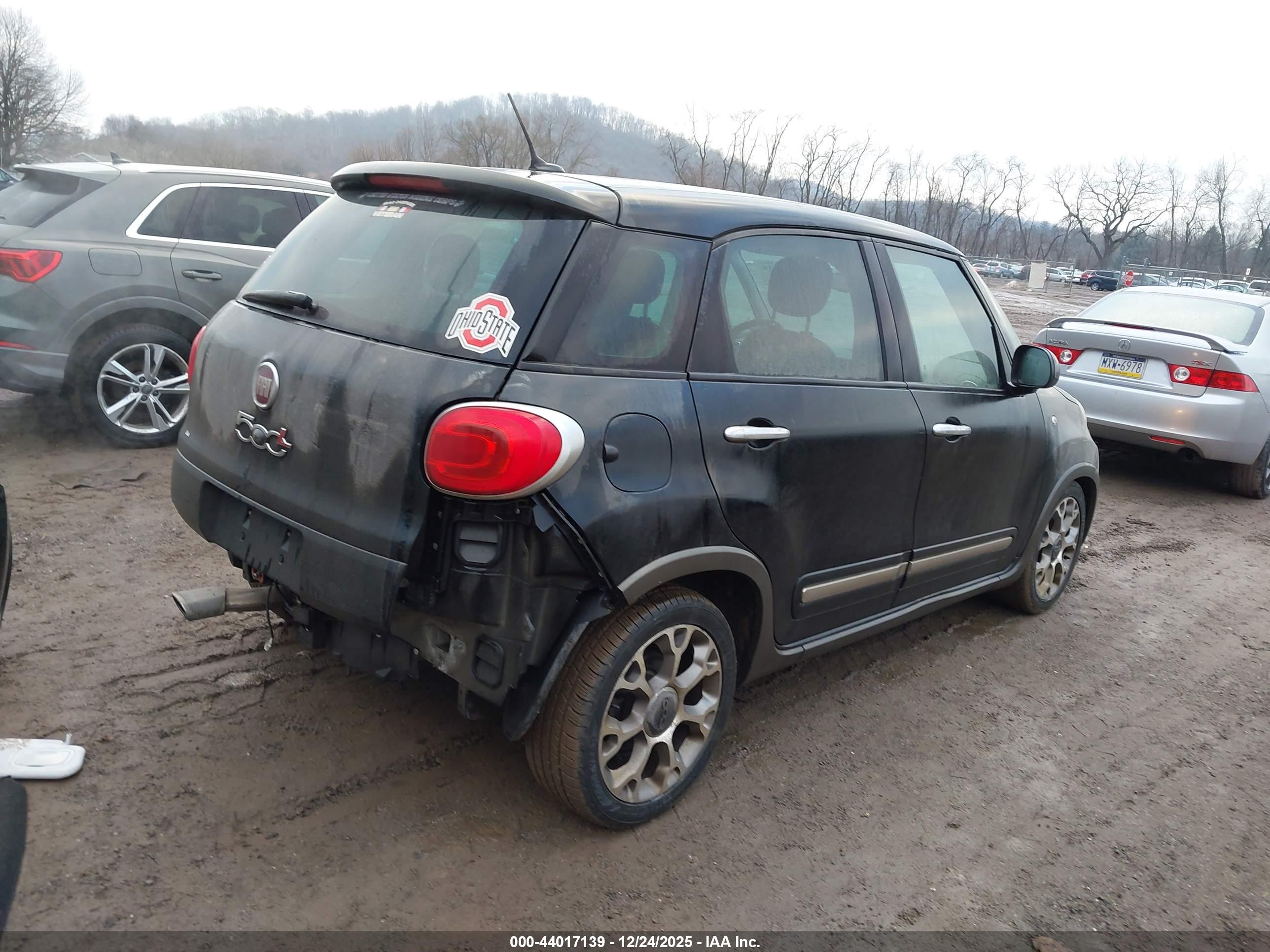 FIAT 500L image 4