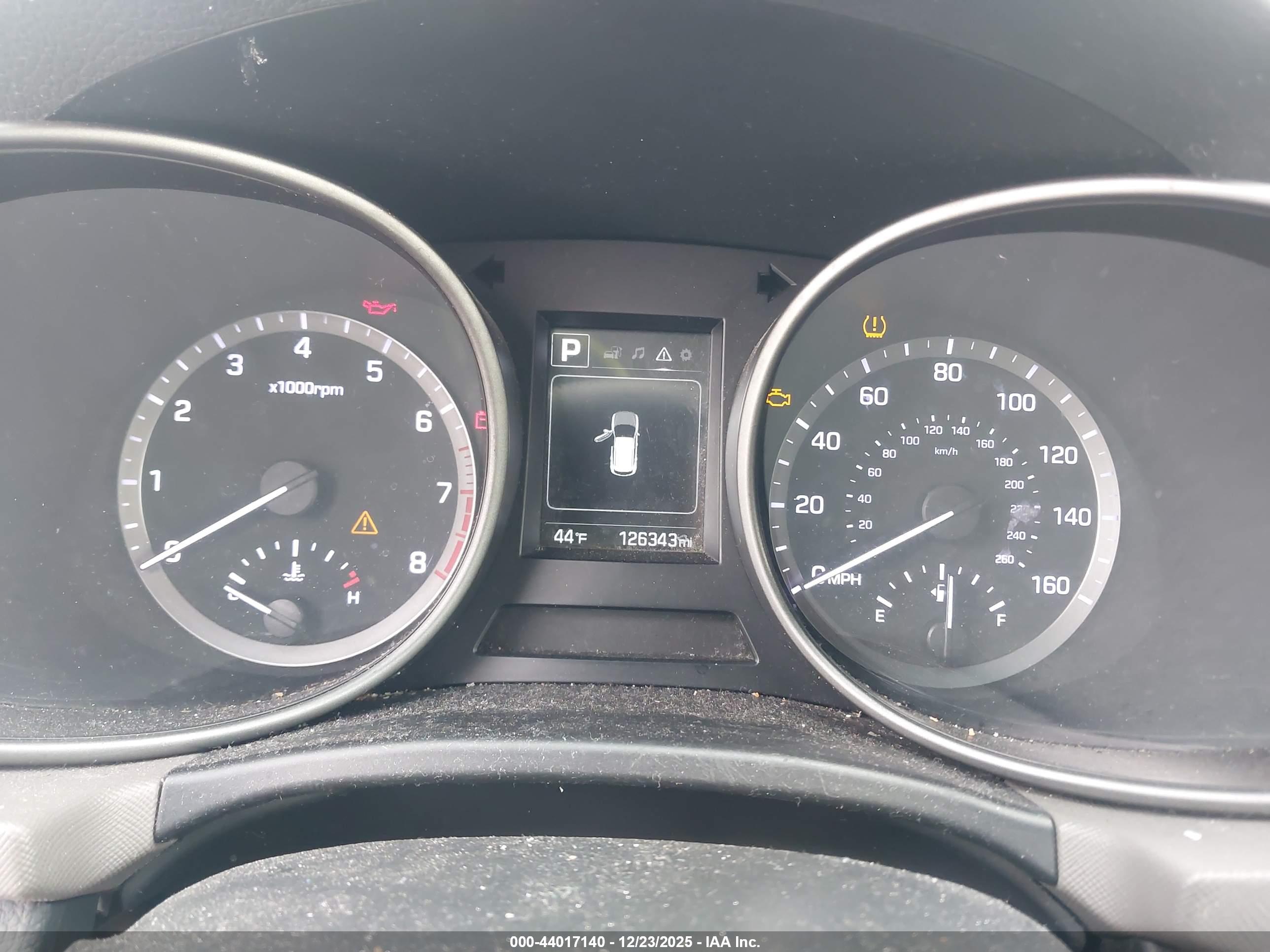 HYUNDAI SANTA image 7