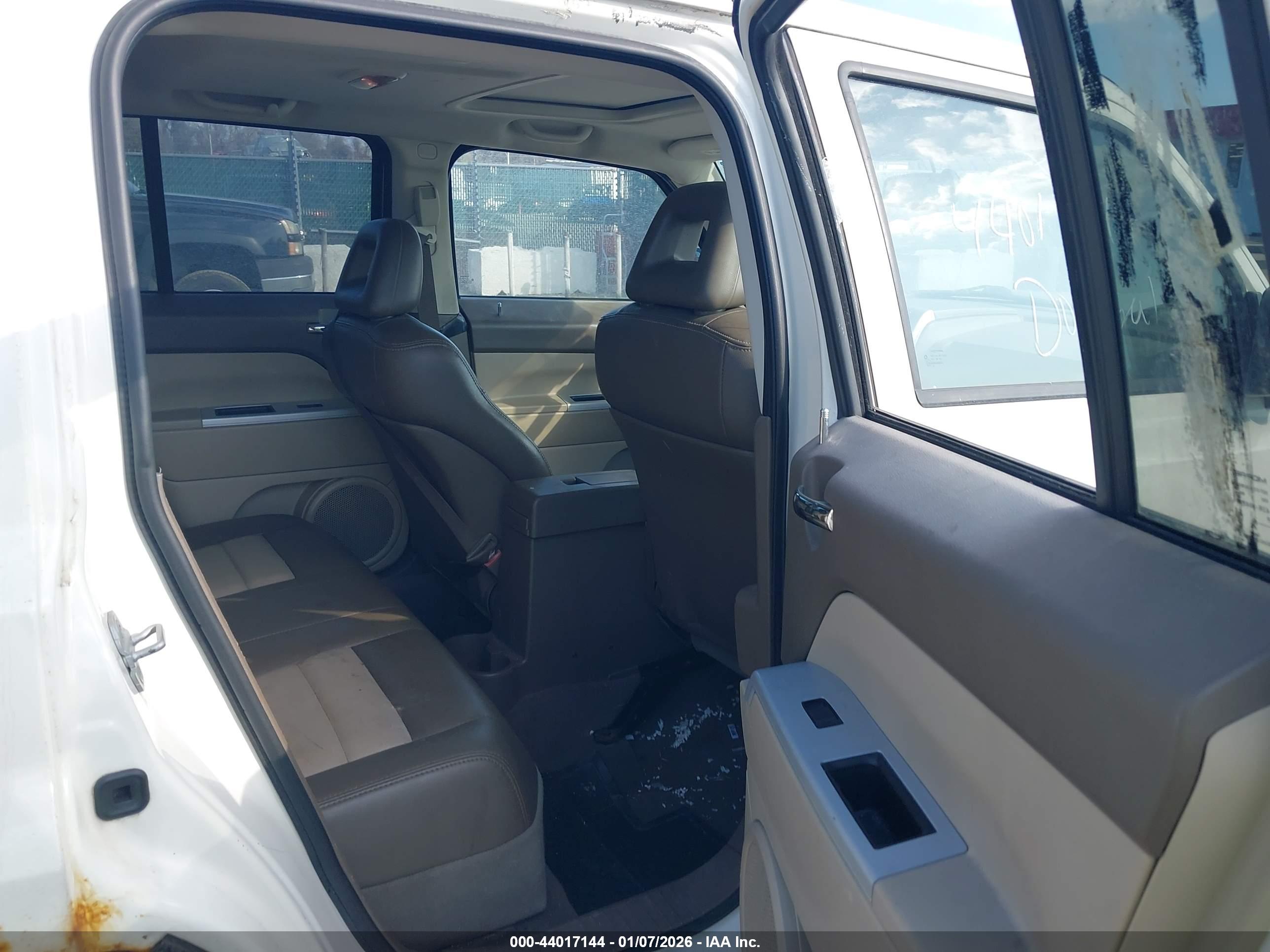 JEEP PATRIOT image 8