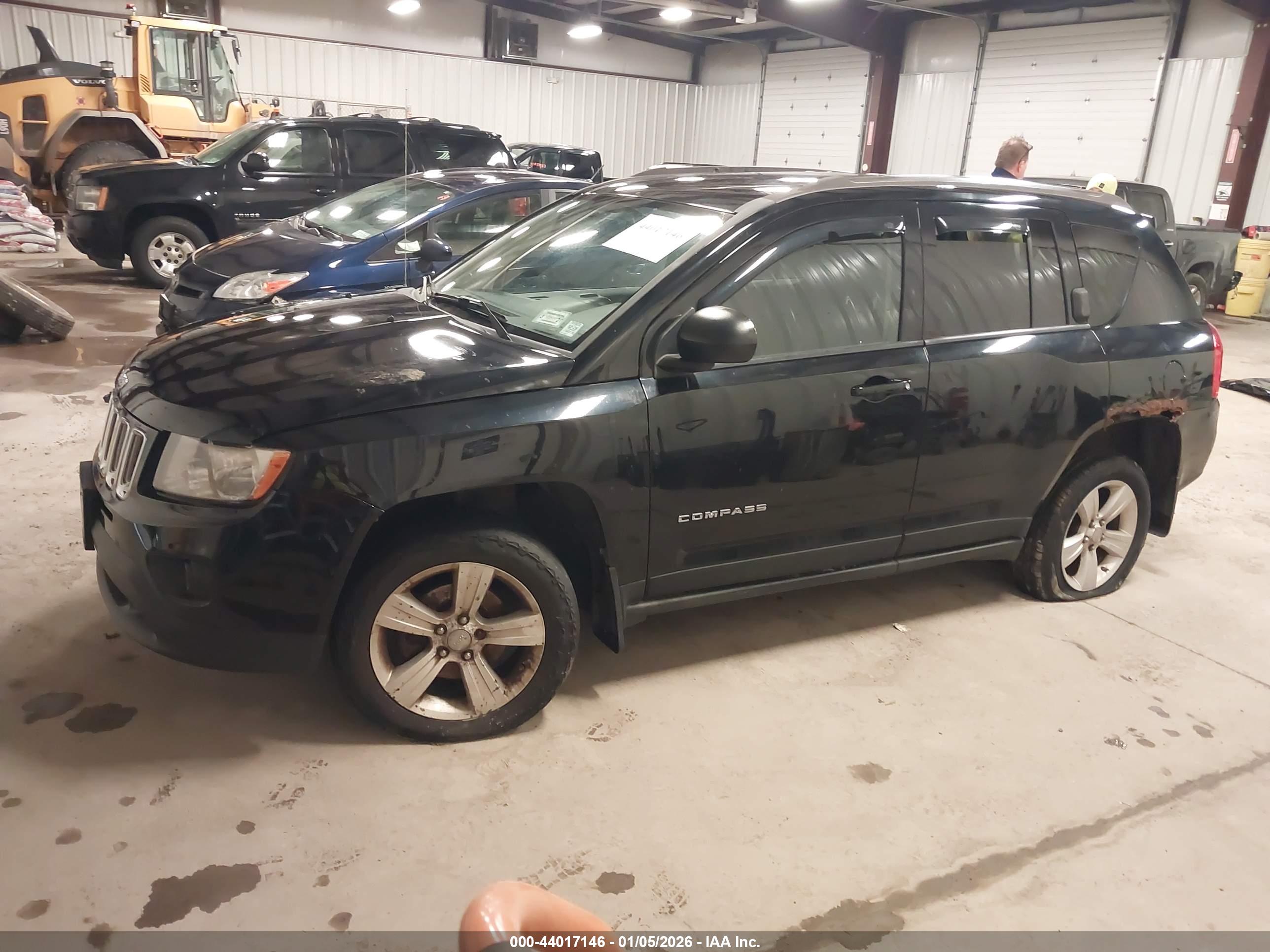 JEEP COMPASS image 2