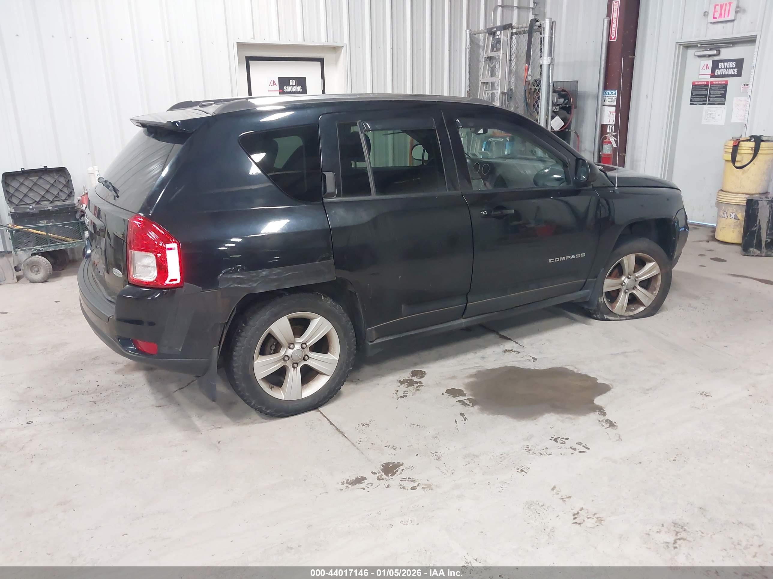 JEEP COMPASS image 4